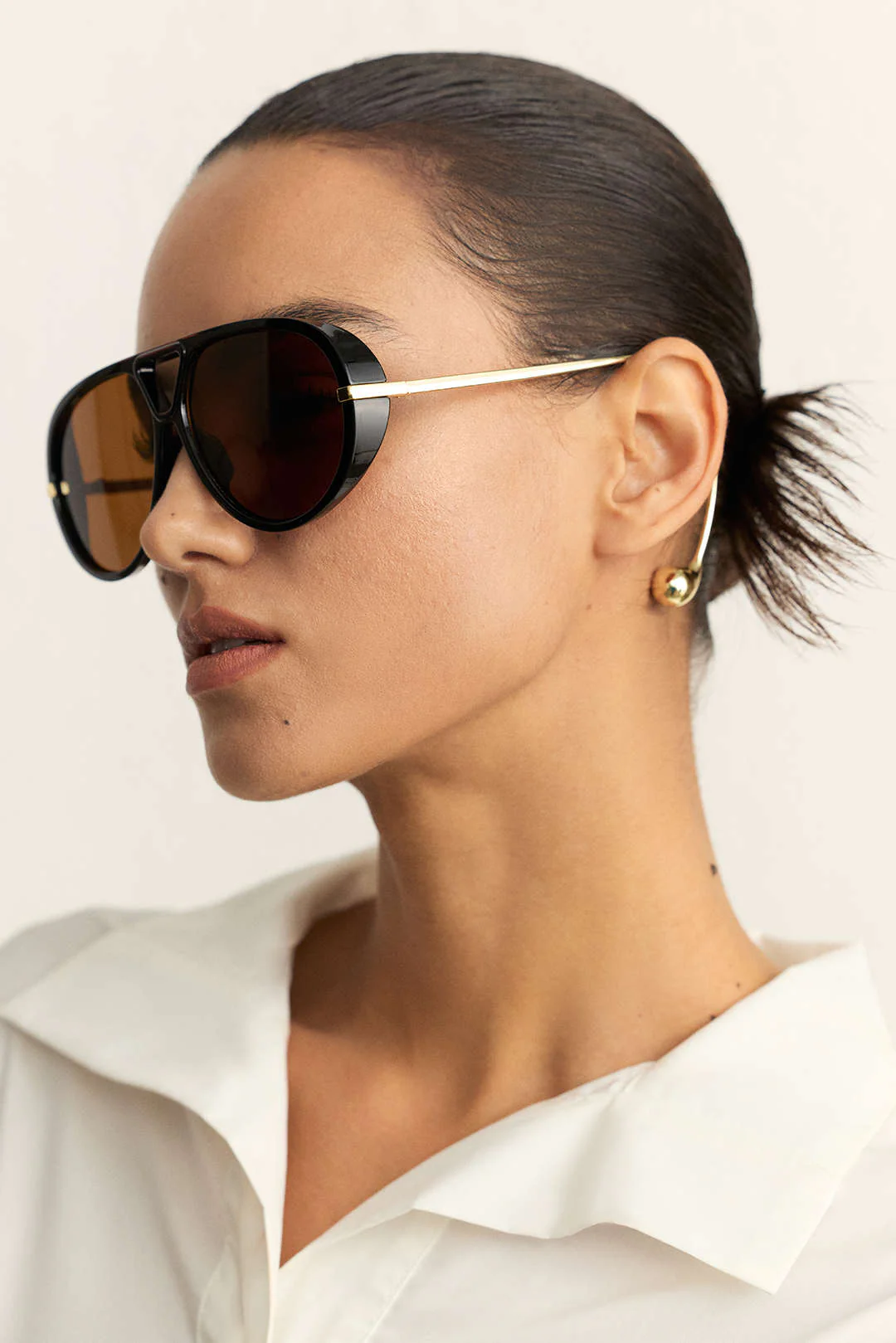 Metal Frame Sunglasses - Image 4