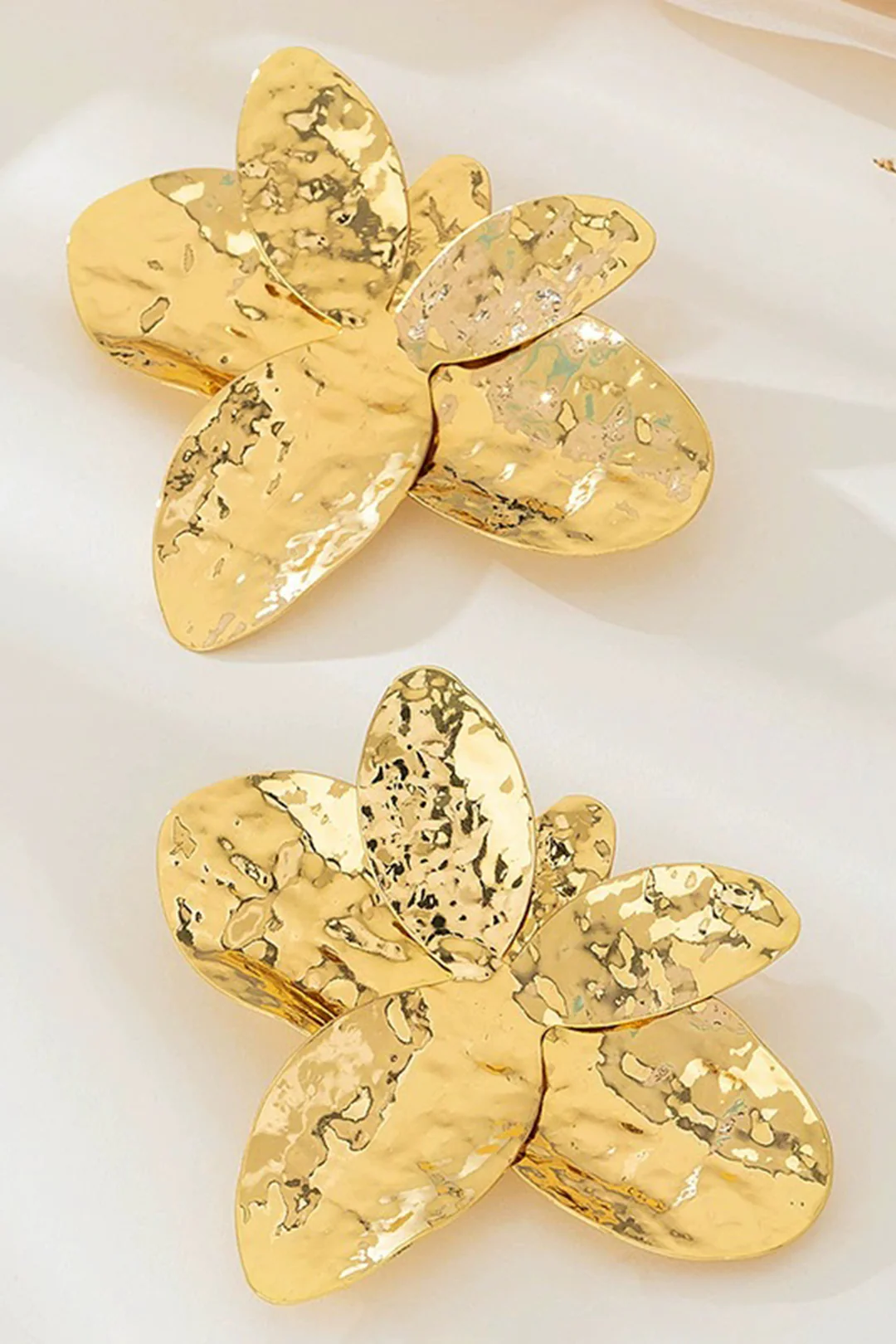 Metal Exaggerated Irregular Earrings - Image 2