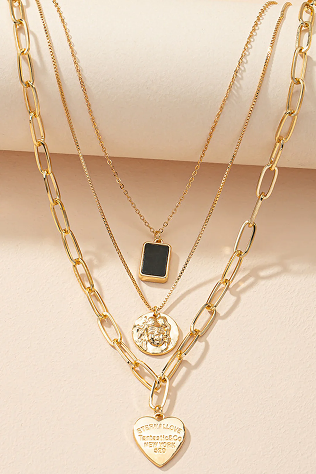 Metal Layered Heart Pendant Necklace - Image 2