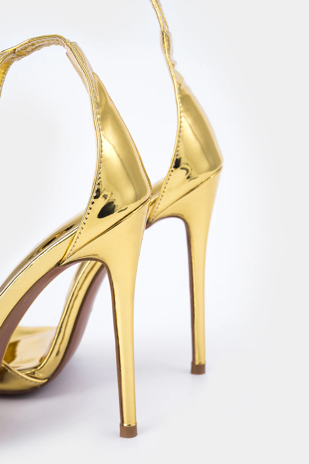 Metallic Pointed Heels - Image 4