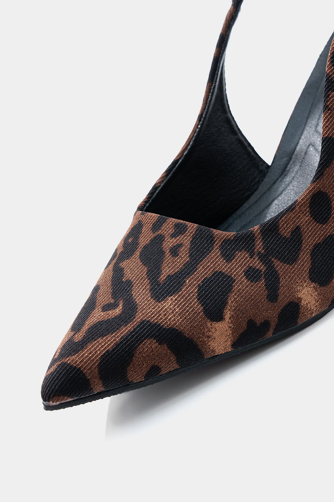 Leopard Print Pointed Toe Heels - Image 3