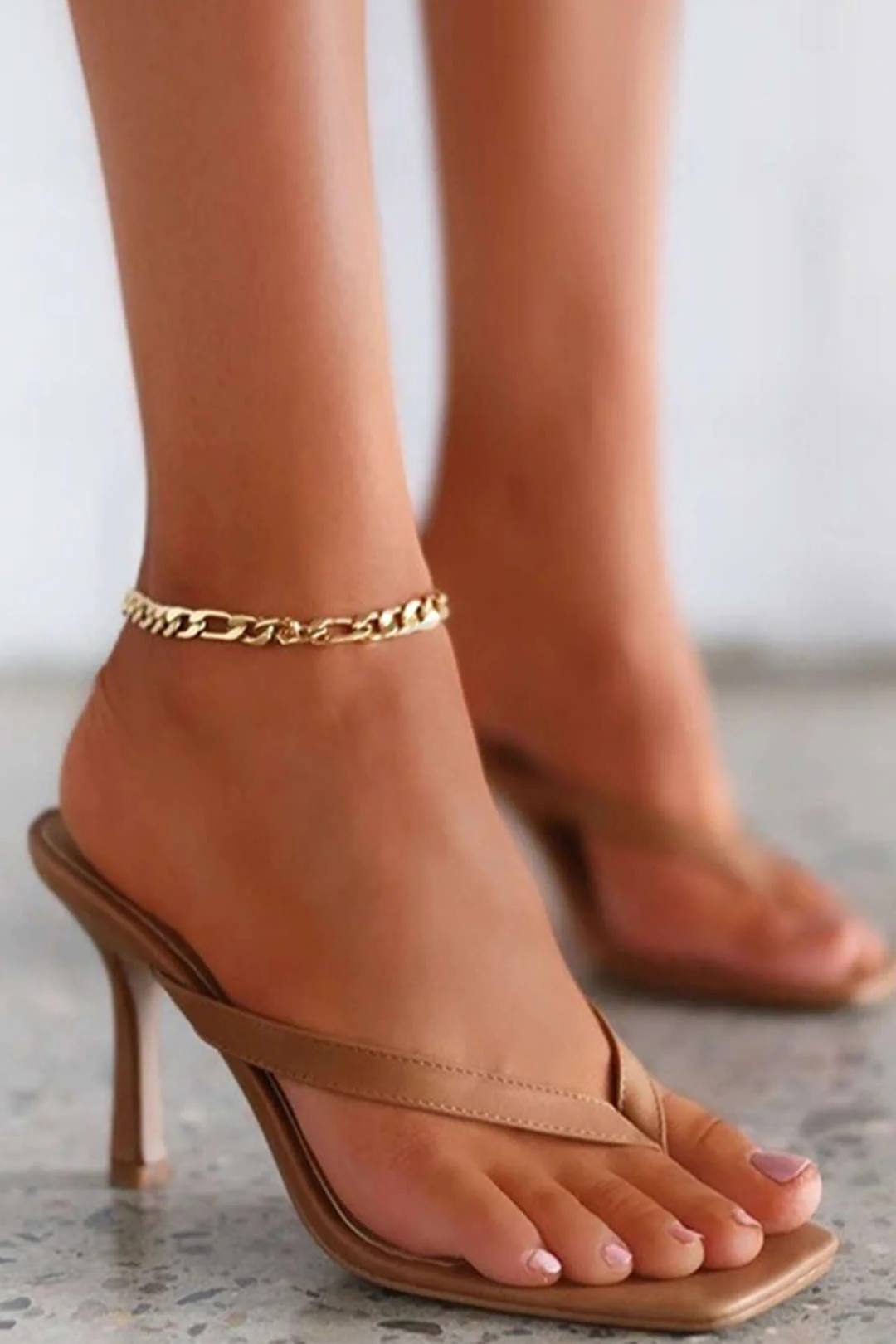 Basic Mid Heel Thong Sandals - Image 2