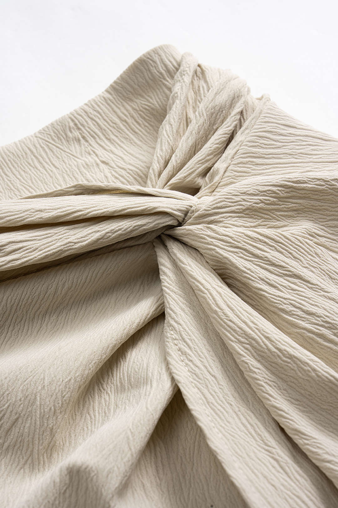 Ruched Twist Knot Zipper Skirt - Image 3