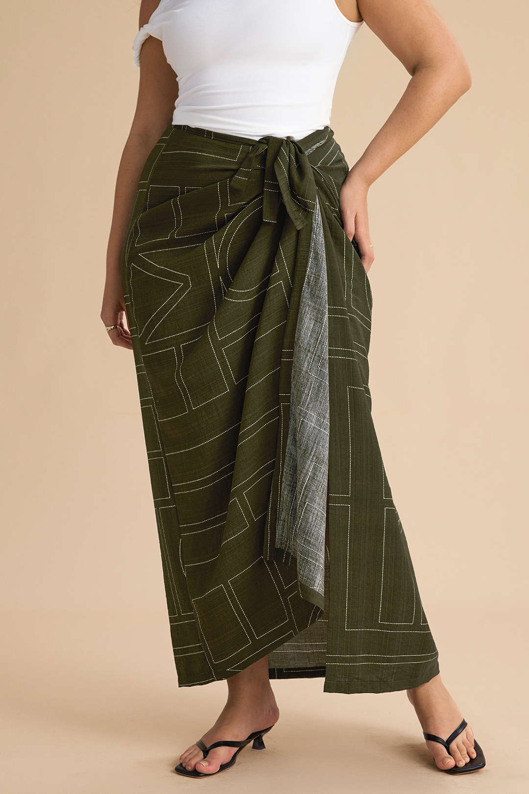 Plus Size Geometric Print Knotted High Waist Skirt - Image 4