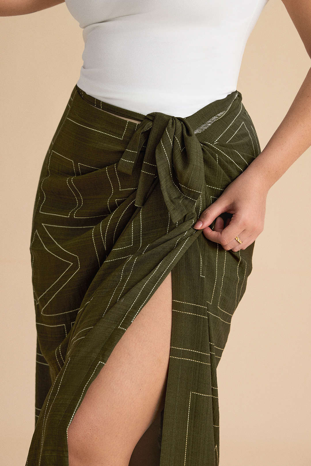Plus Size Geometric Print Knotted High Waist Skirt - Image 6