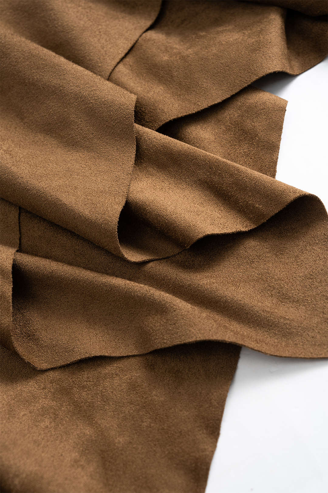 Suede Irregular Hem High Waist Skirt - Image 3