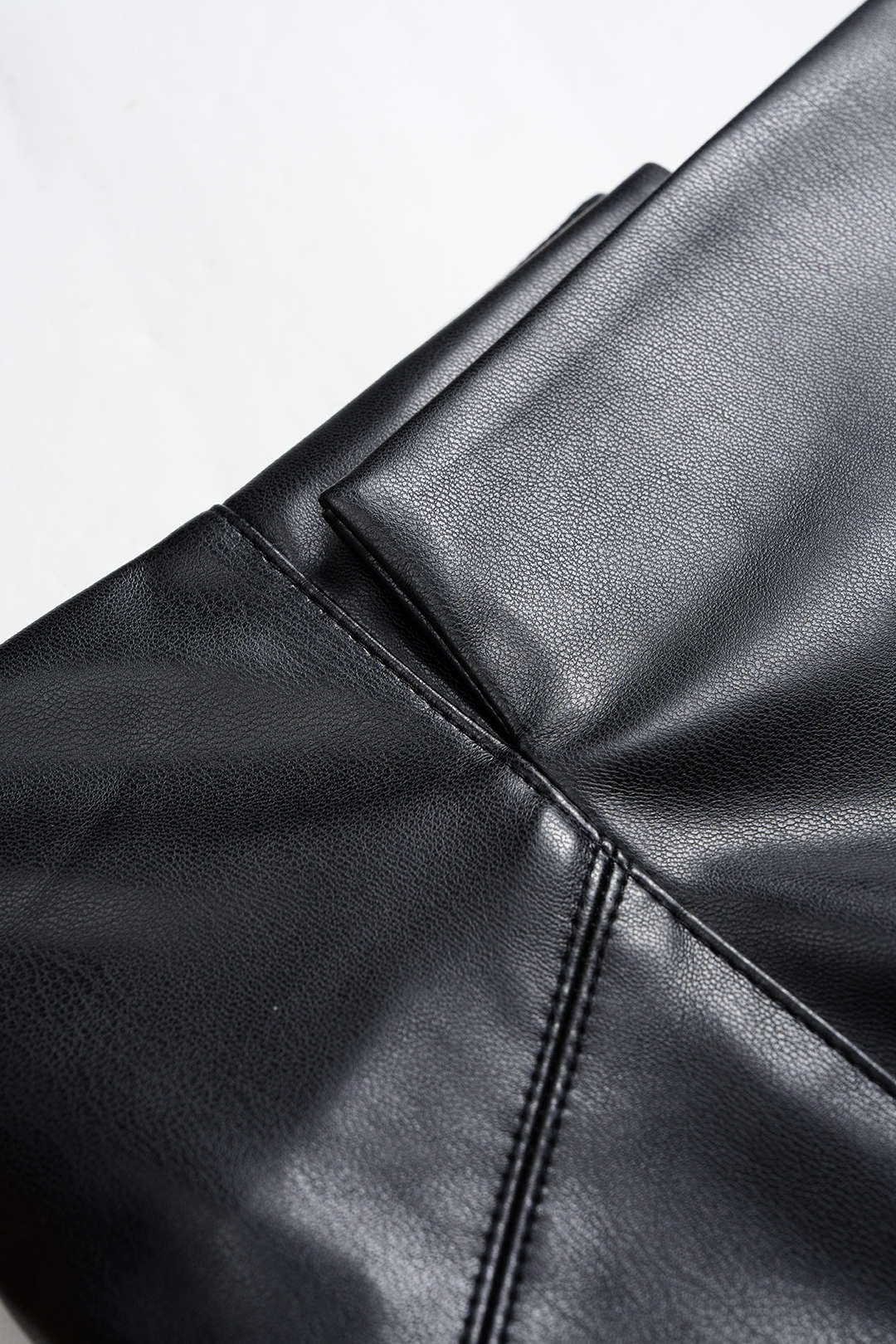 Faux Leather Asymmetrical Hem Ruched Skirt - Image 4