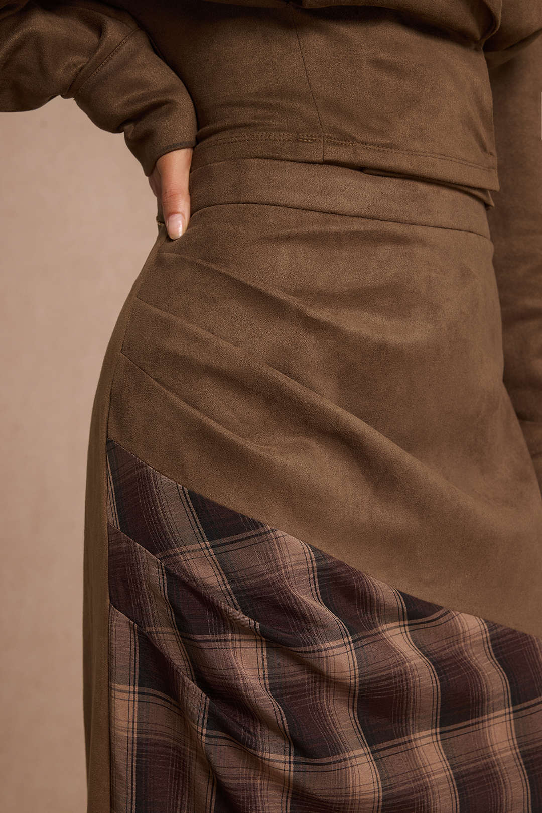 Suede Patchwork Plaid Print High Waist Skirt - Image 8