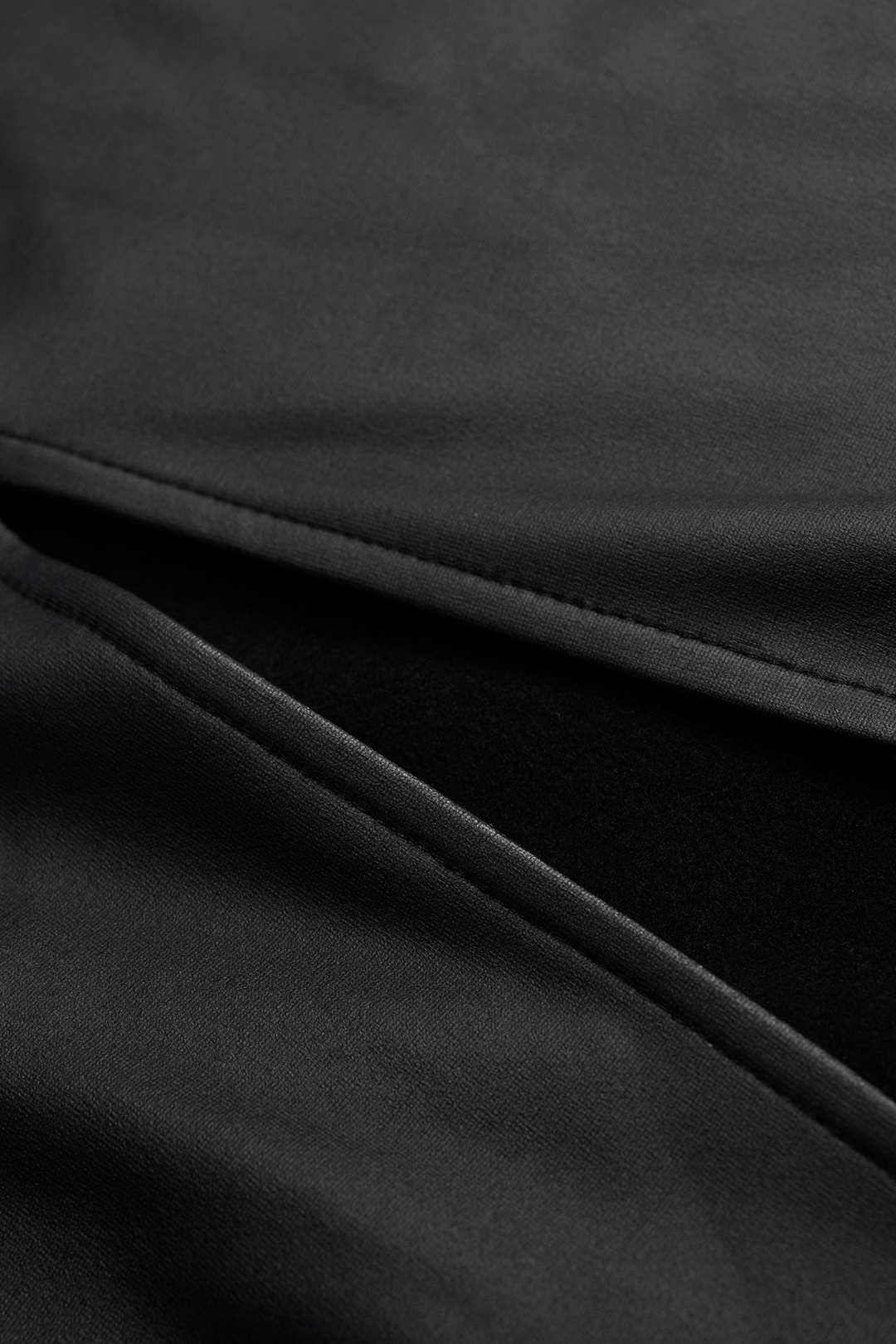 Faux Leather Quilted Patchwork Zipper Split Skirt - Image 3