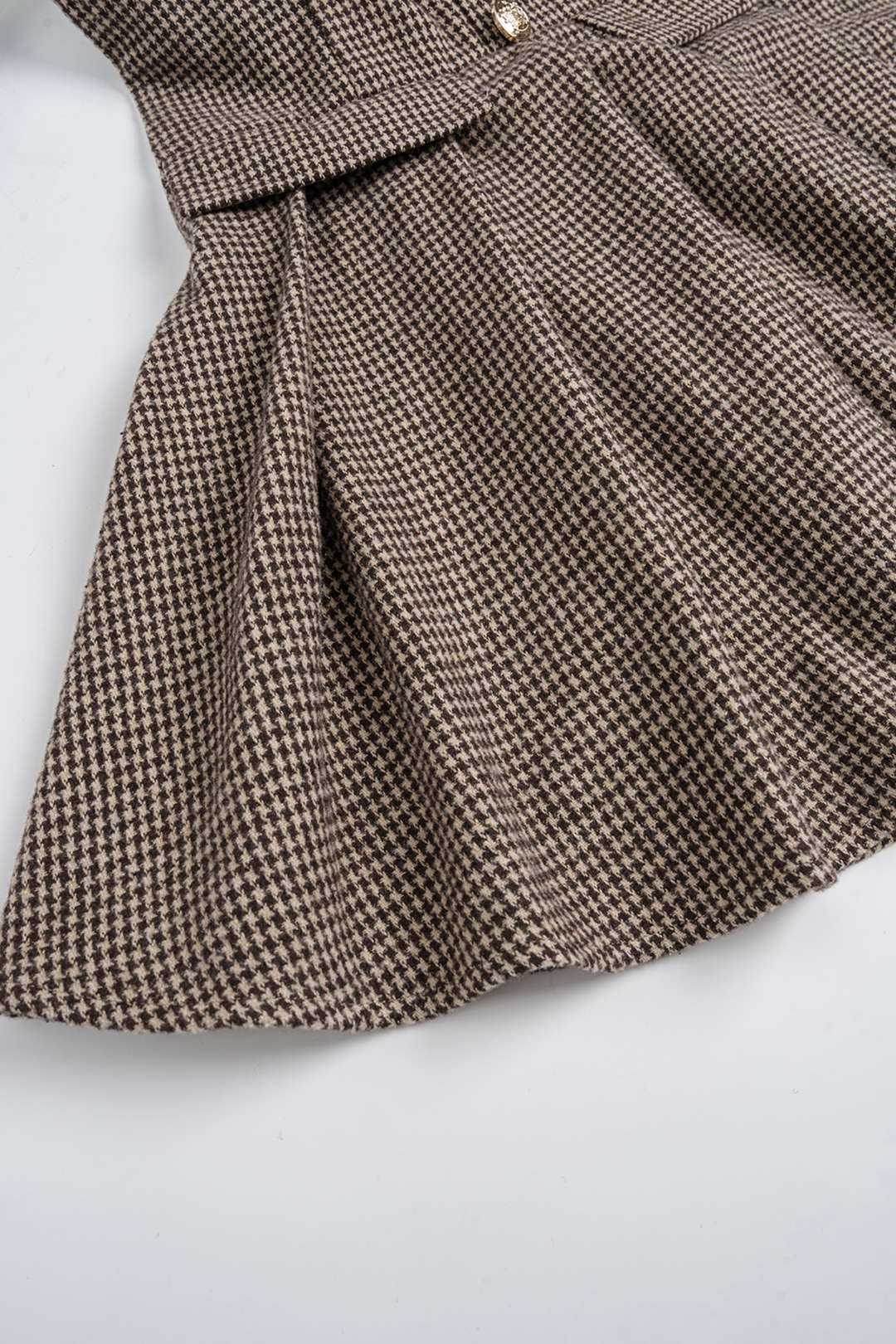 Houndstooth Print Pleated Mini Skirt - Image 4
