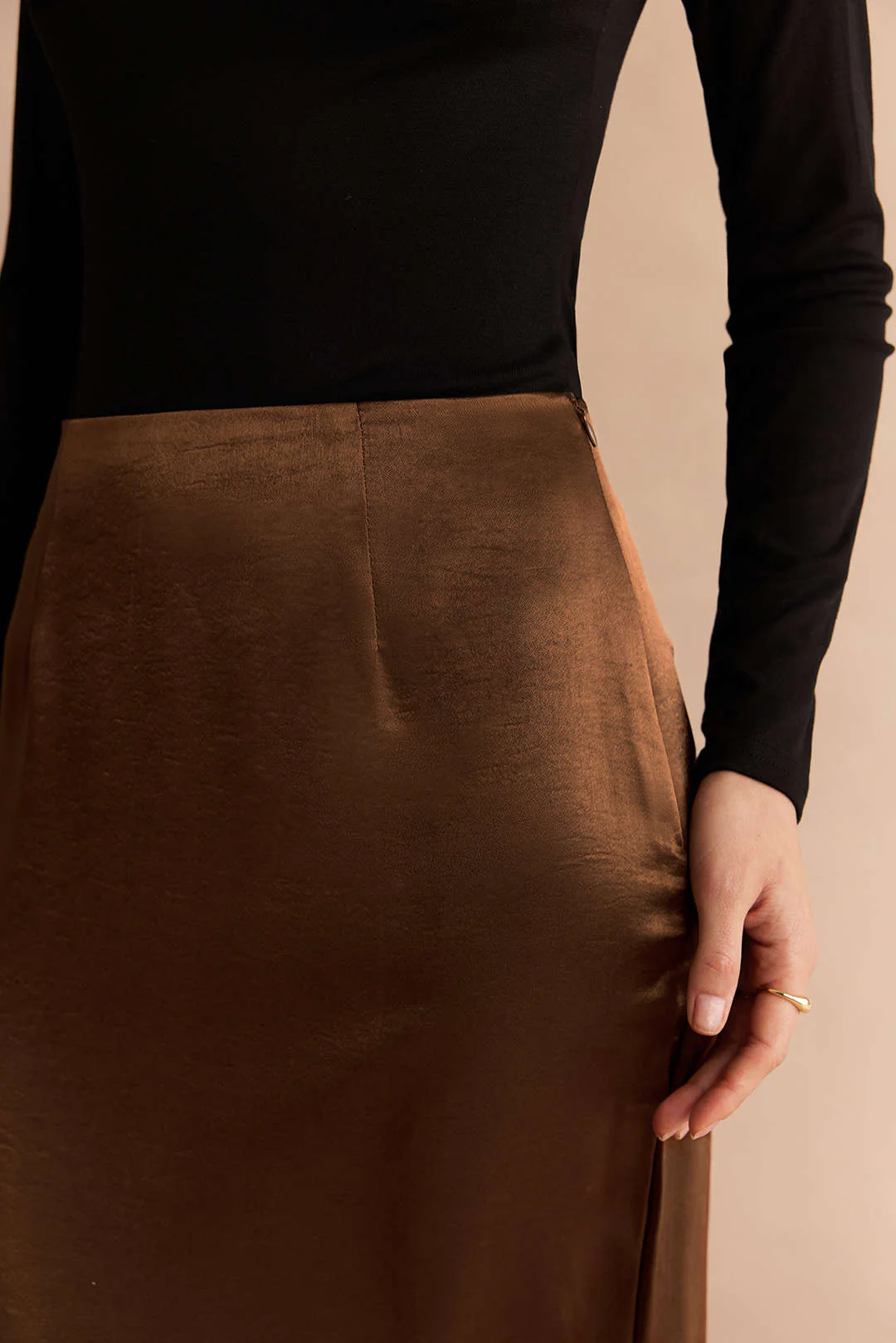 Satin Patchwork Lace Zipper Skirt - Image 3