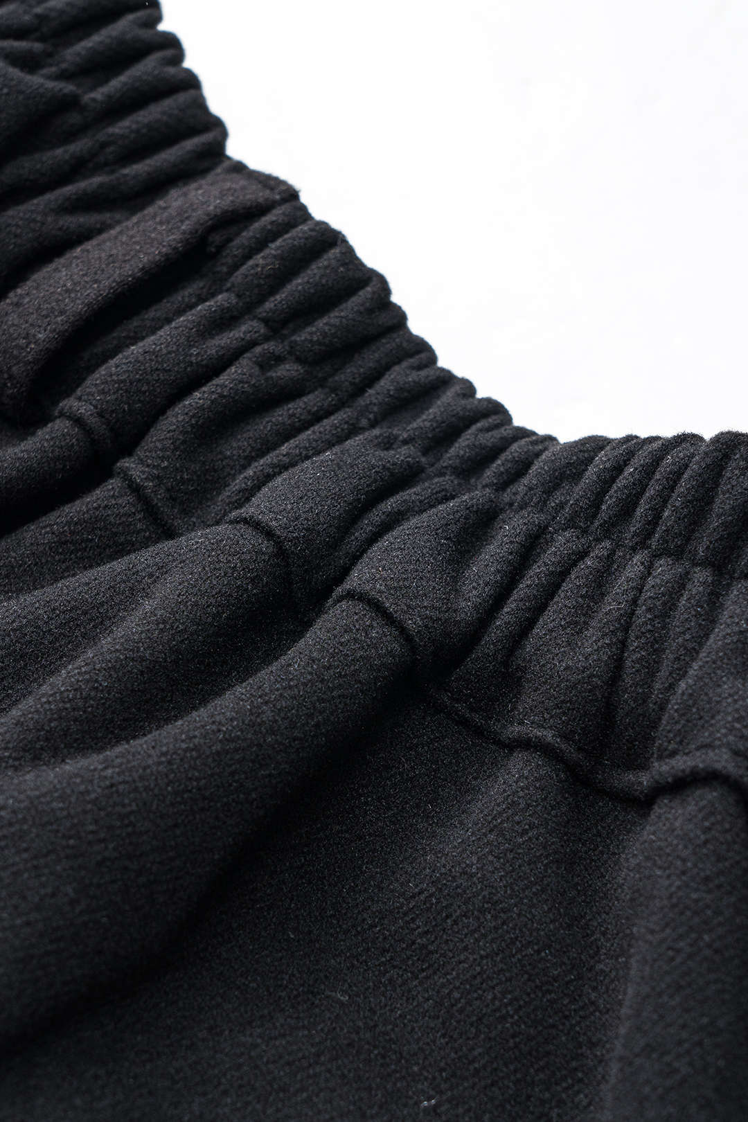 Woolen Pleated High Waist Wide Leg Shorts - Image 5