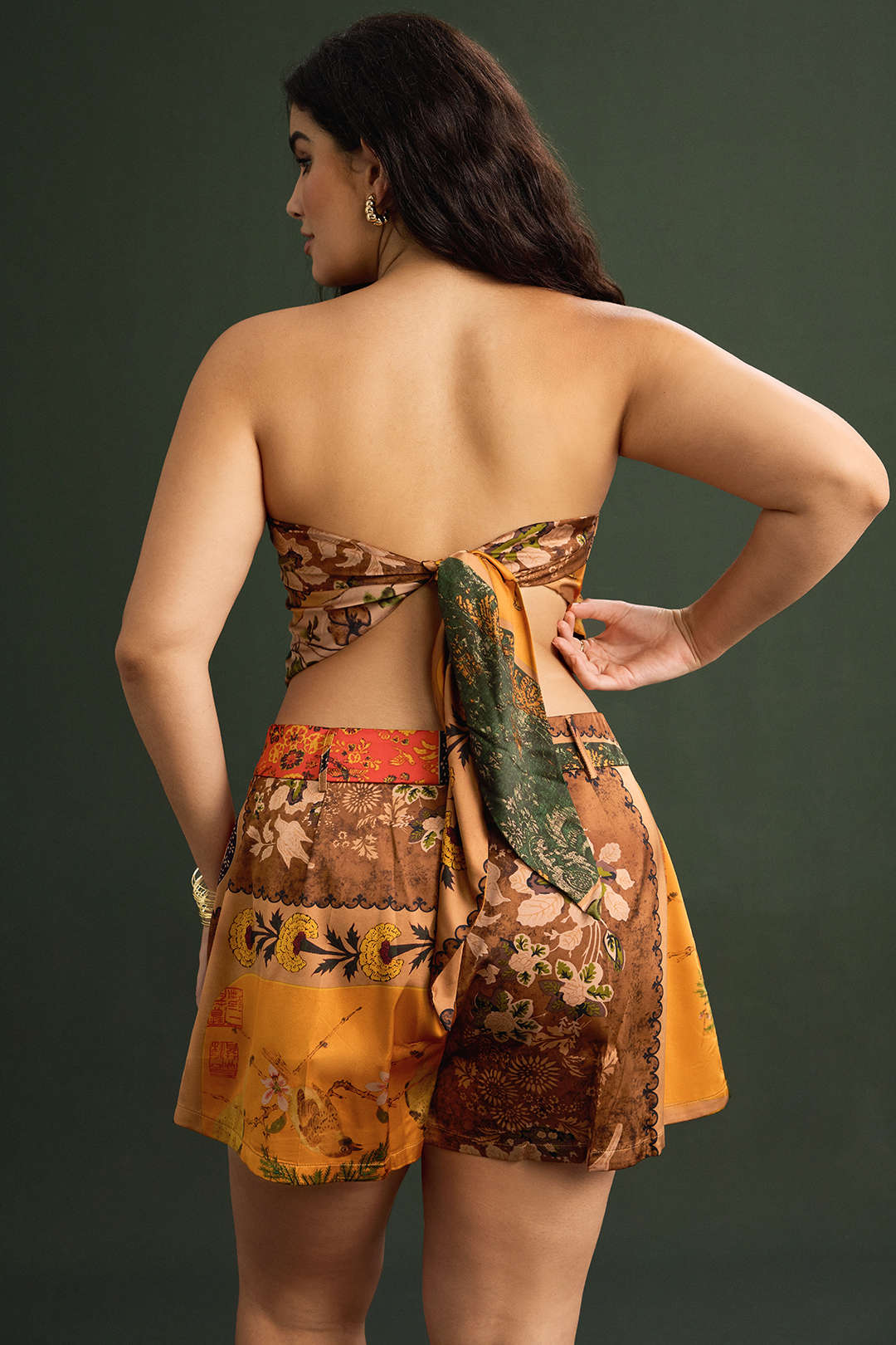 Plus Size Bohemian Print High Waist Zipper Shorts - Image 5