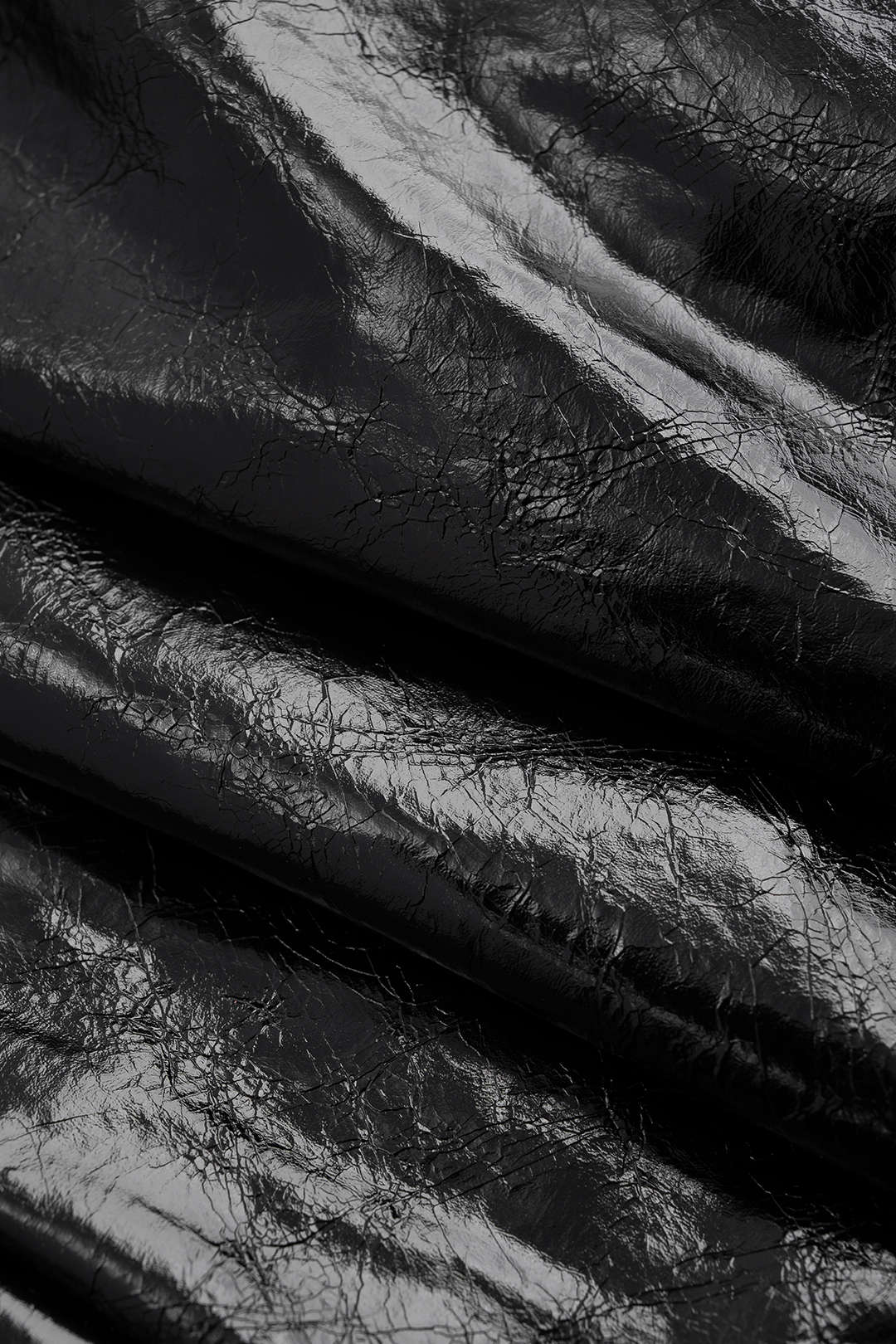 Faux Leather Metallic Decor Zipper Shorts - Image 4