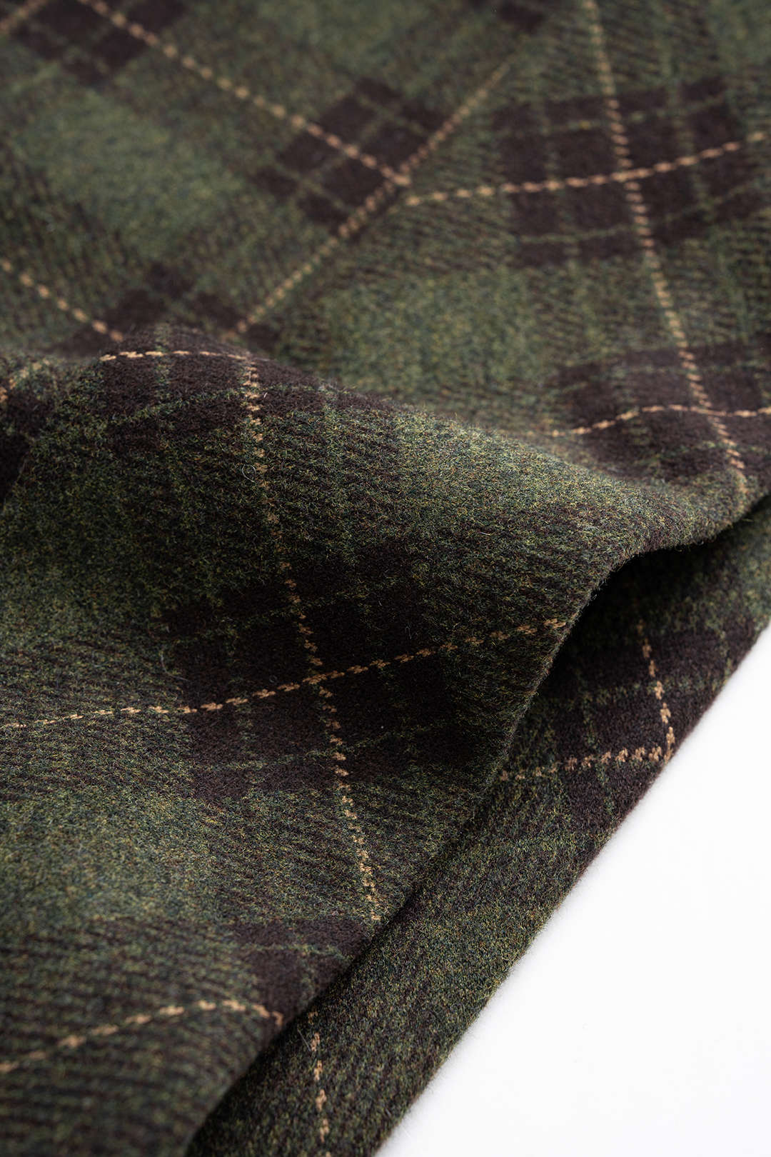 Plaid Print Belted Cuffed Shorts - Image 4
