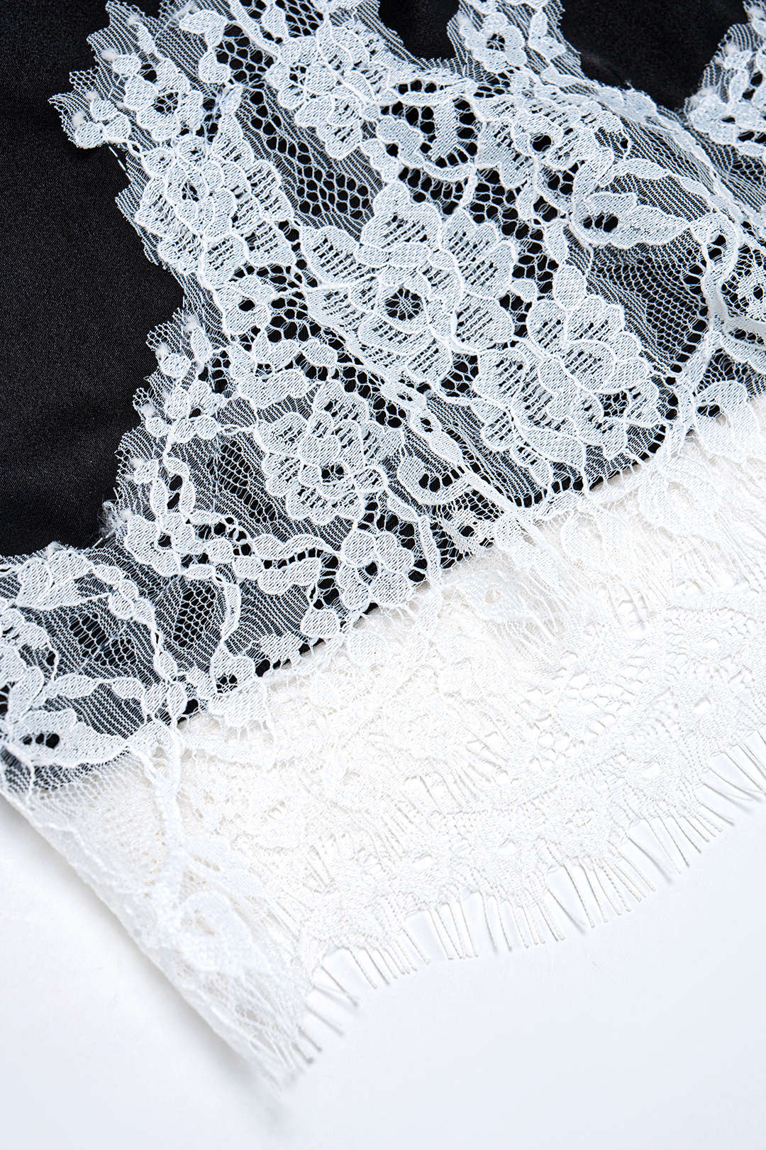 Satin Patchwork Lace Trim Shirred Waistband Shorts - Image 3