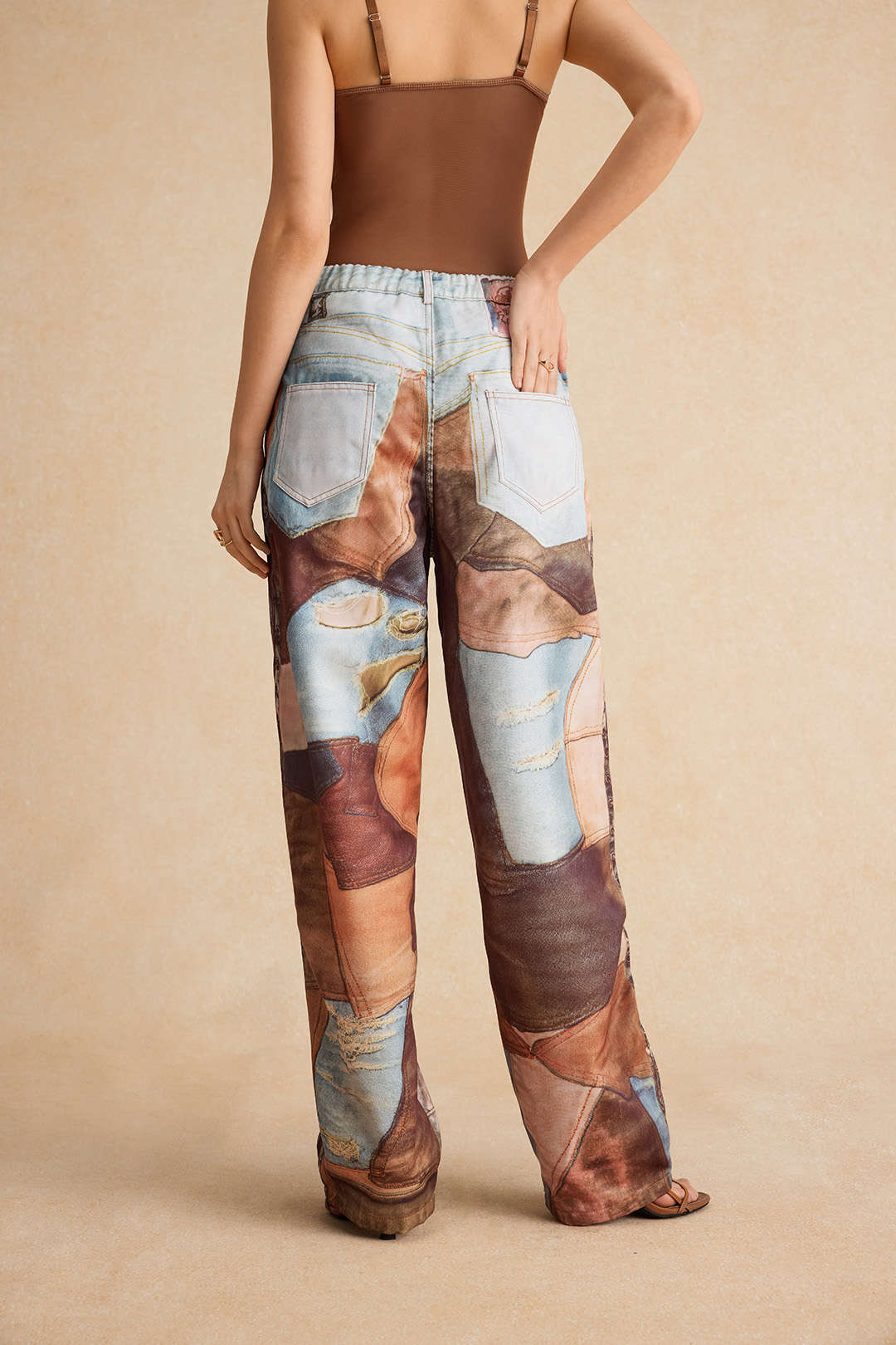 Color Block Button Wide Leg Trousers - Image 5
