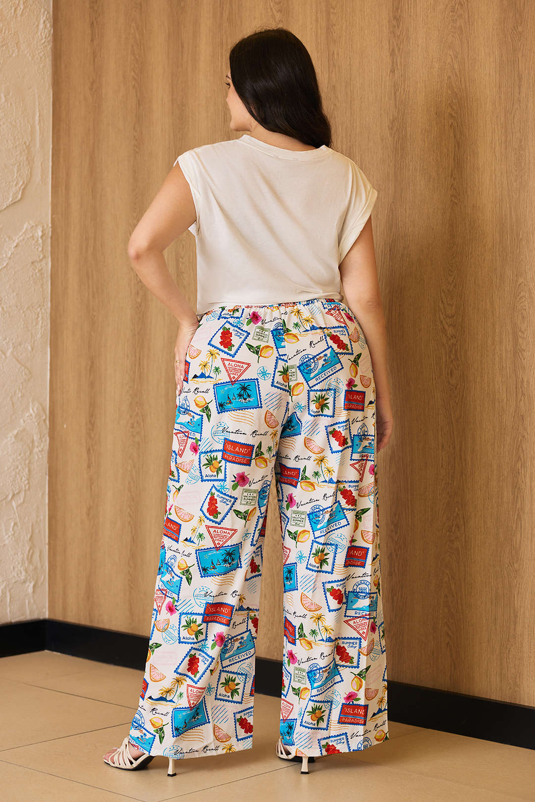 Plus Size Pop Art Print Tie Front Wide Leg Trousers - Image 8