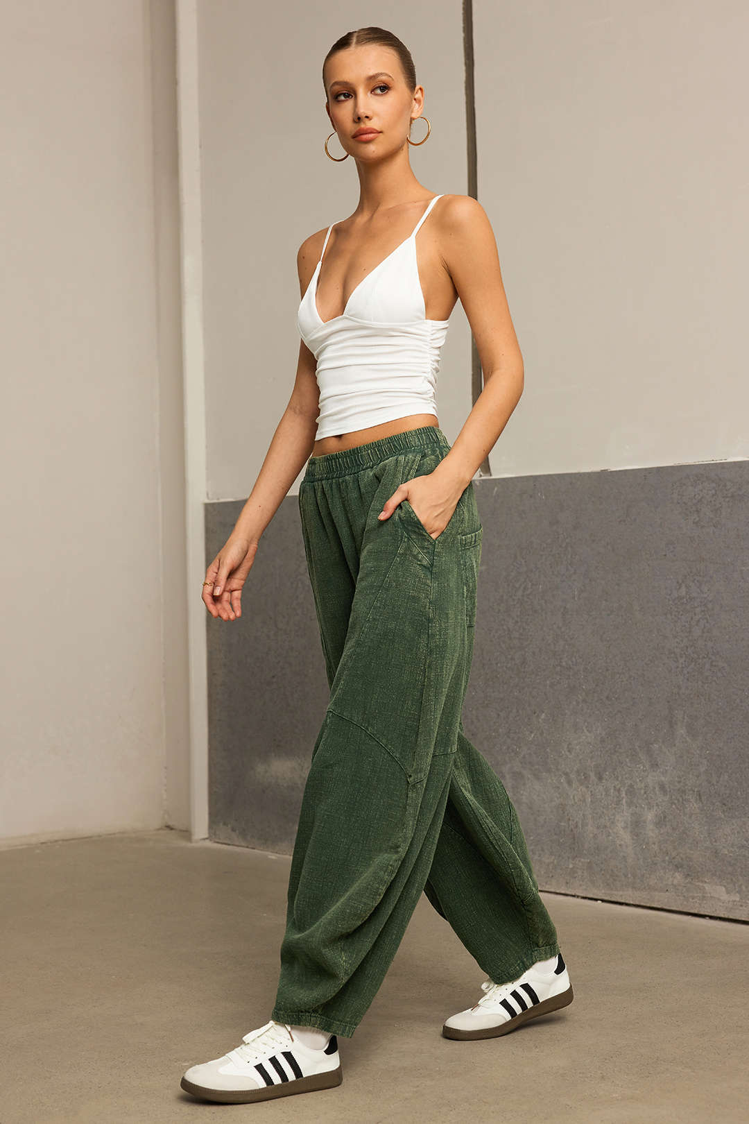 Ruched Pocket Wide Leg Barrel Trousers - Image 7