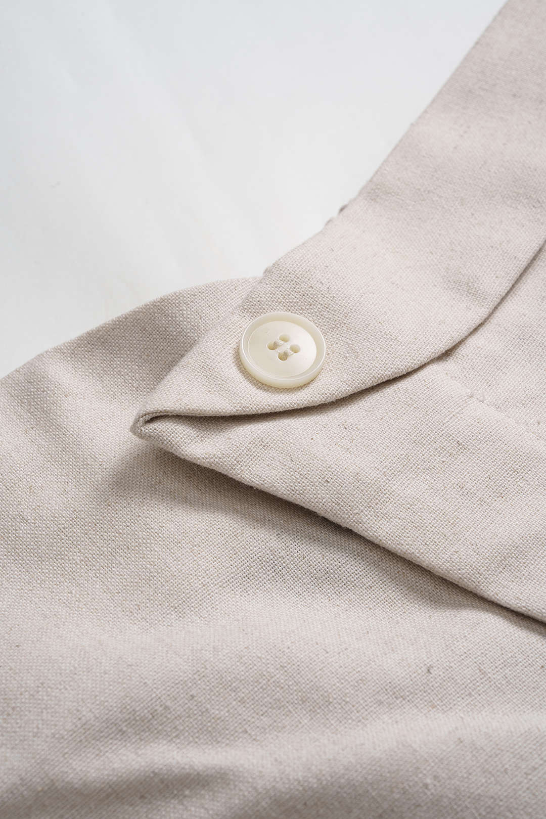 Linen Button Asymmetrical Ruched Barrel Trousers - Image 3