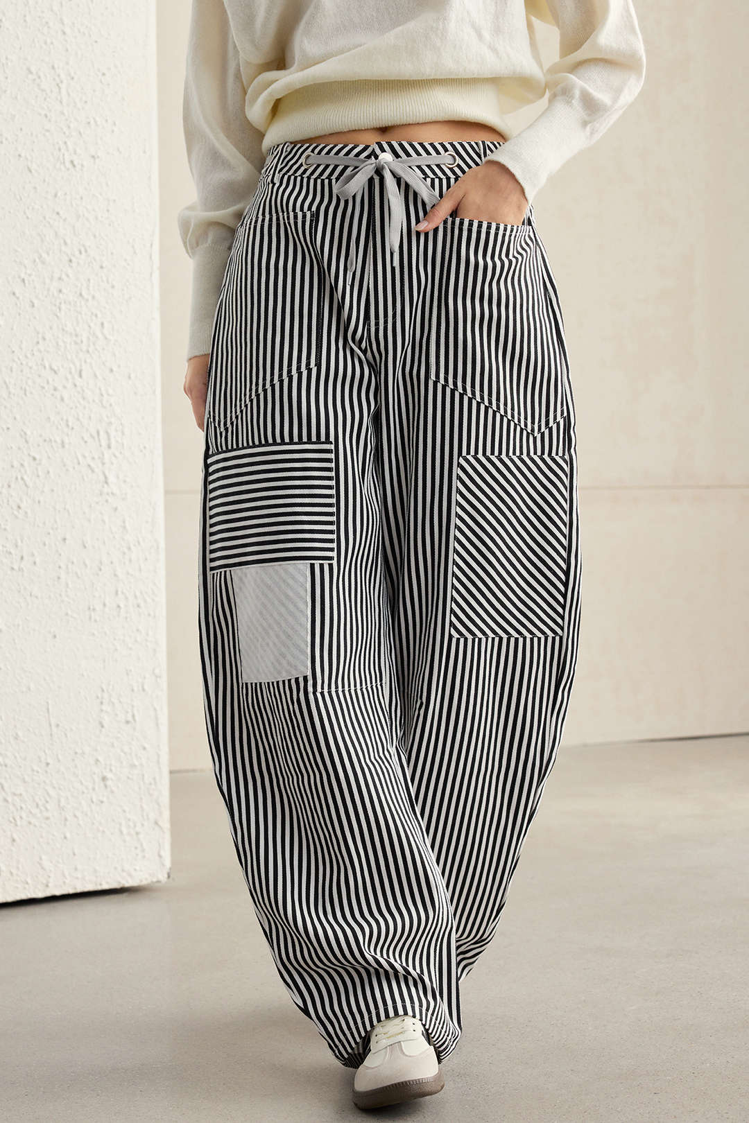 Stripe Print Pocket Drawstring Barrel Trousers - Image 4