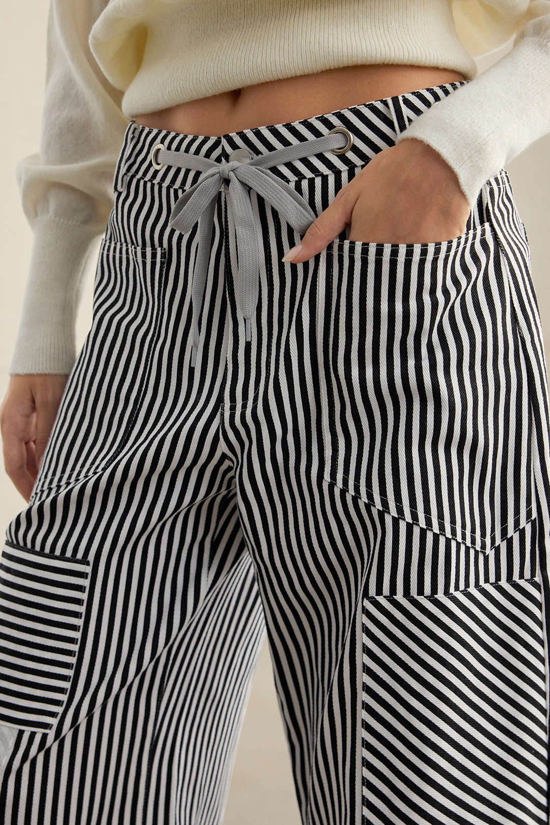 Stripe Print Pocket Drawstring Barrel Trousers - Image 5