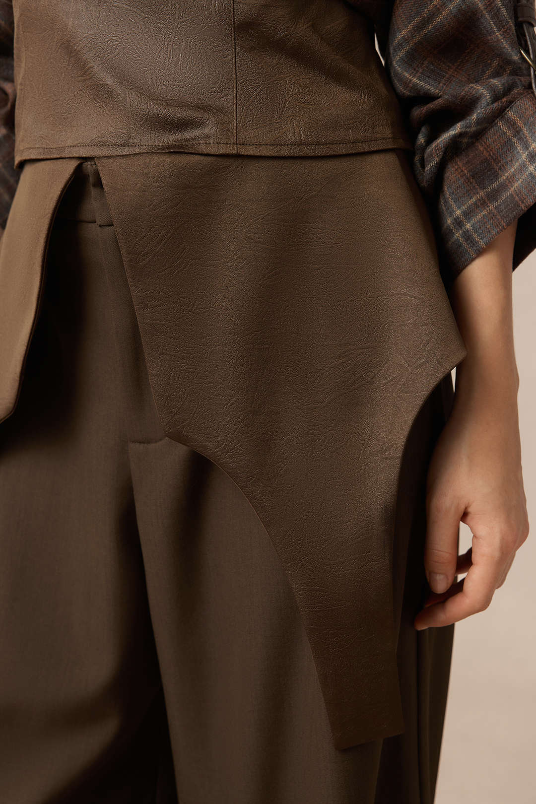 Satin Patchwork Zipper Barrel Trousers - Image 7