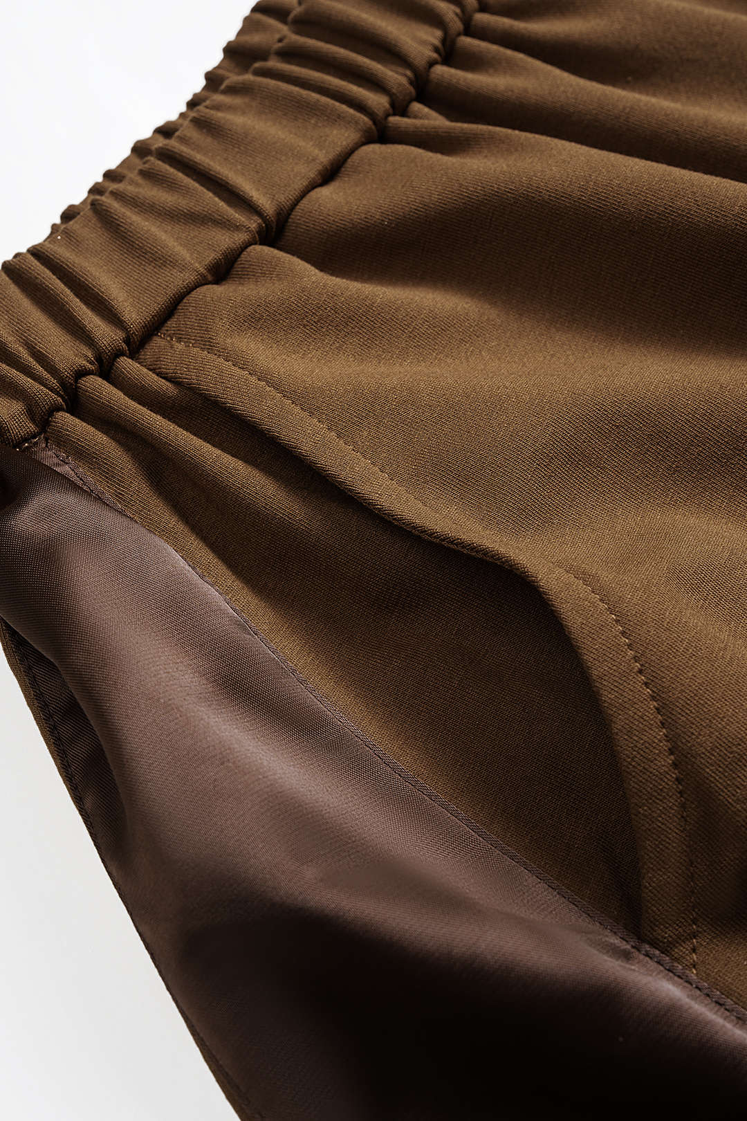 Patchwork Detail Ruched Pants - Image 3