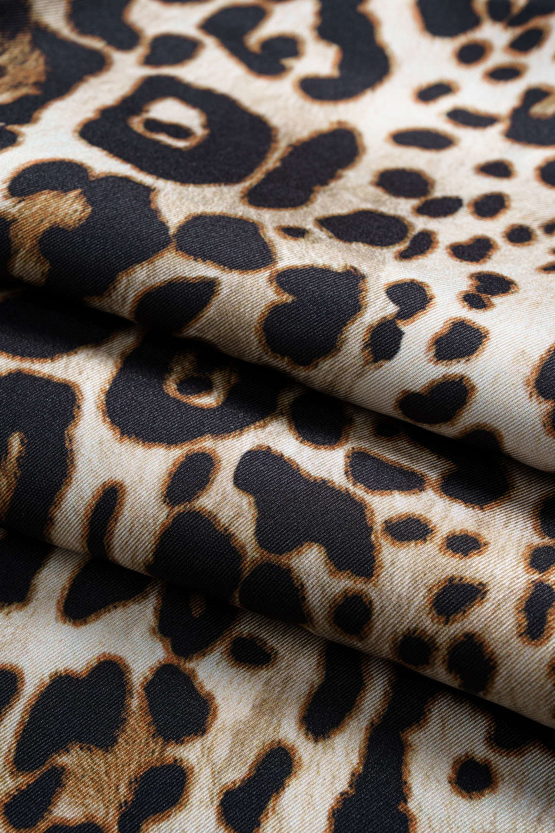 Leopard Print Belted Satin Wide Leg Pants - Image 4