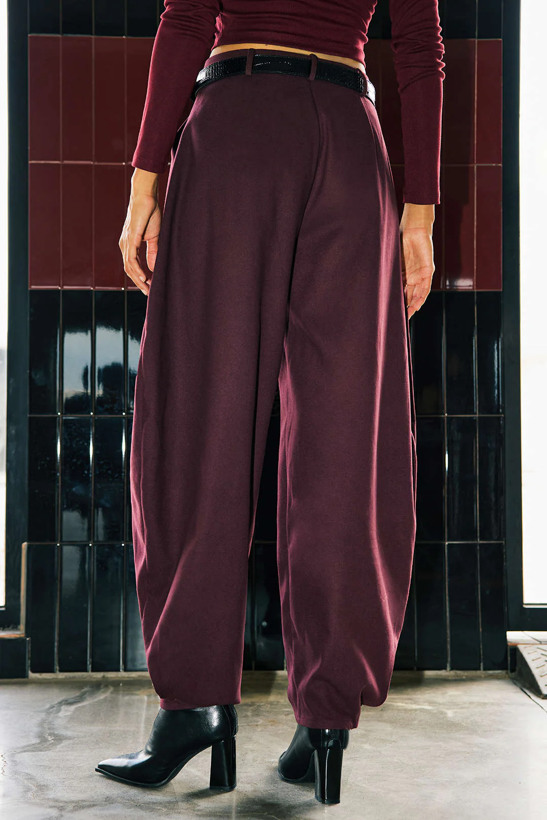 Pocket Ruched Pants - Image 5