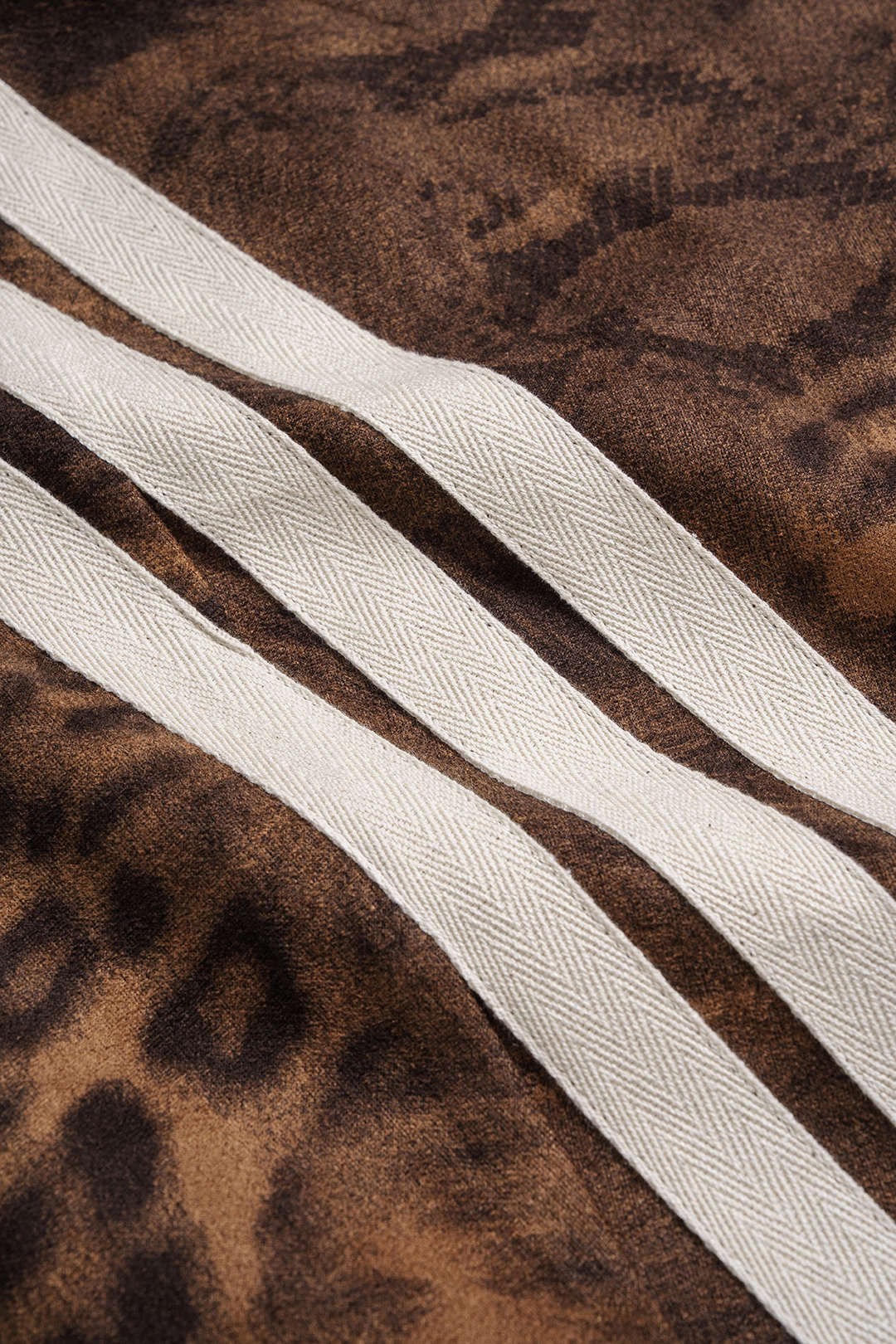 Plus Size Leopard Print Suede Wide Leg Pants - Image 4