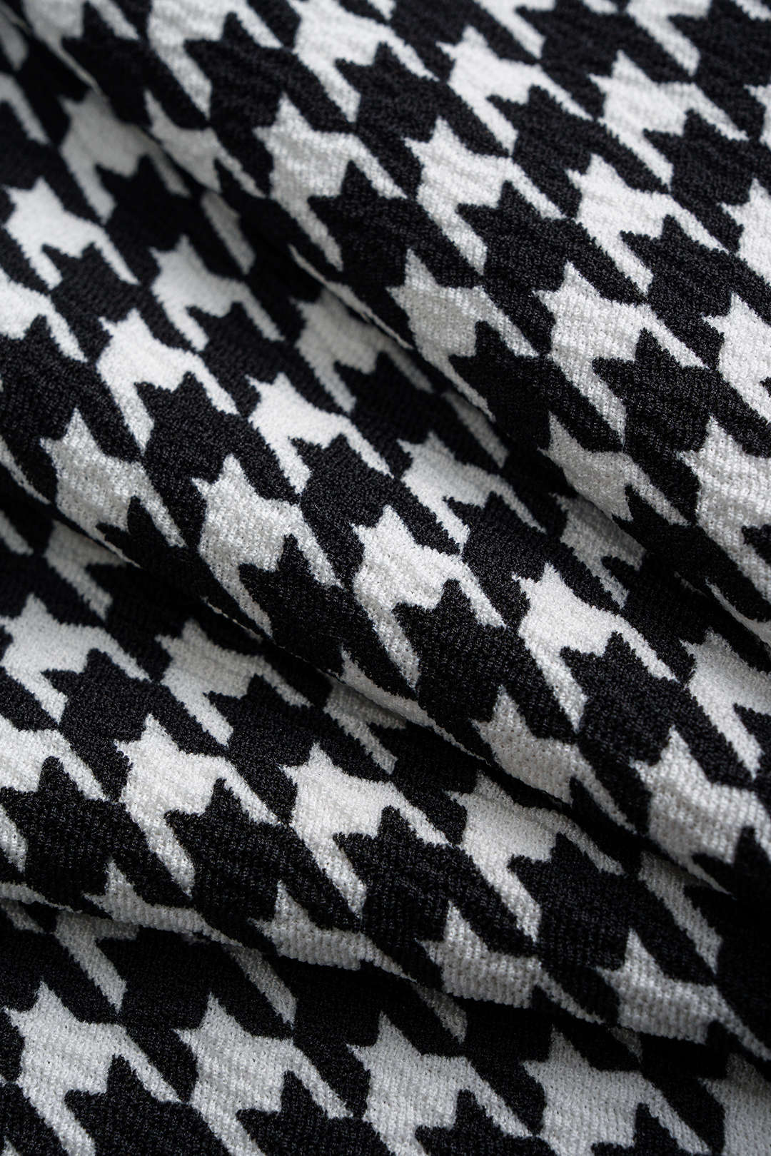 Houndstooth Print High Waist Button Wide Leg Pants - Image 4