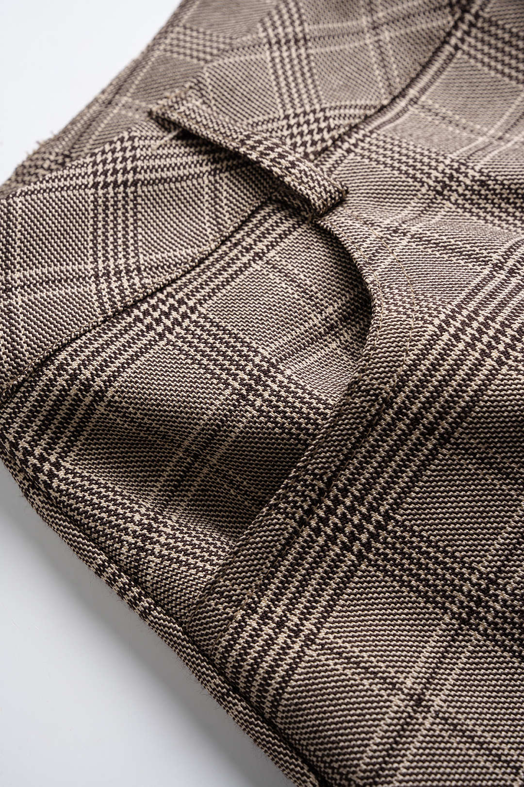 Plaid Print High Waist Barrel Pants - Image 3