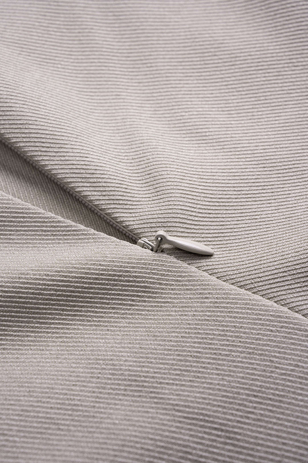 Solid High Waist Barrel Pants - Image 4