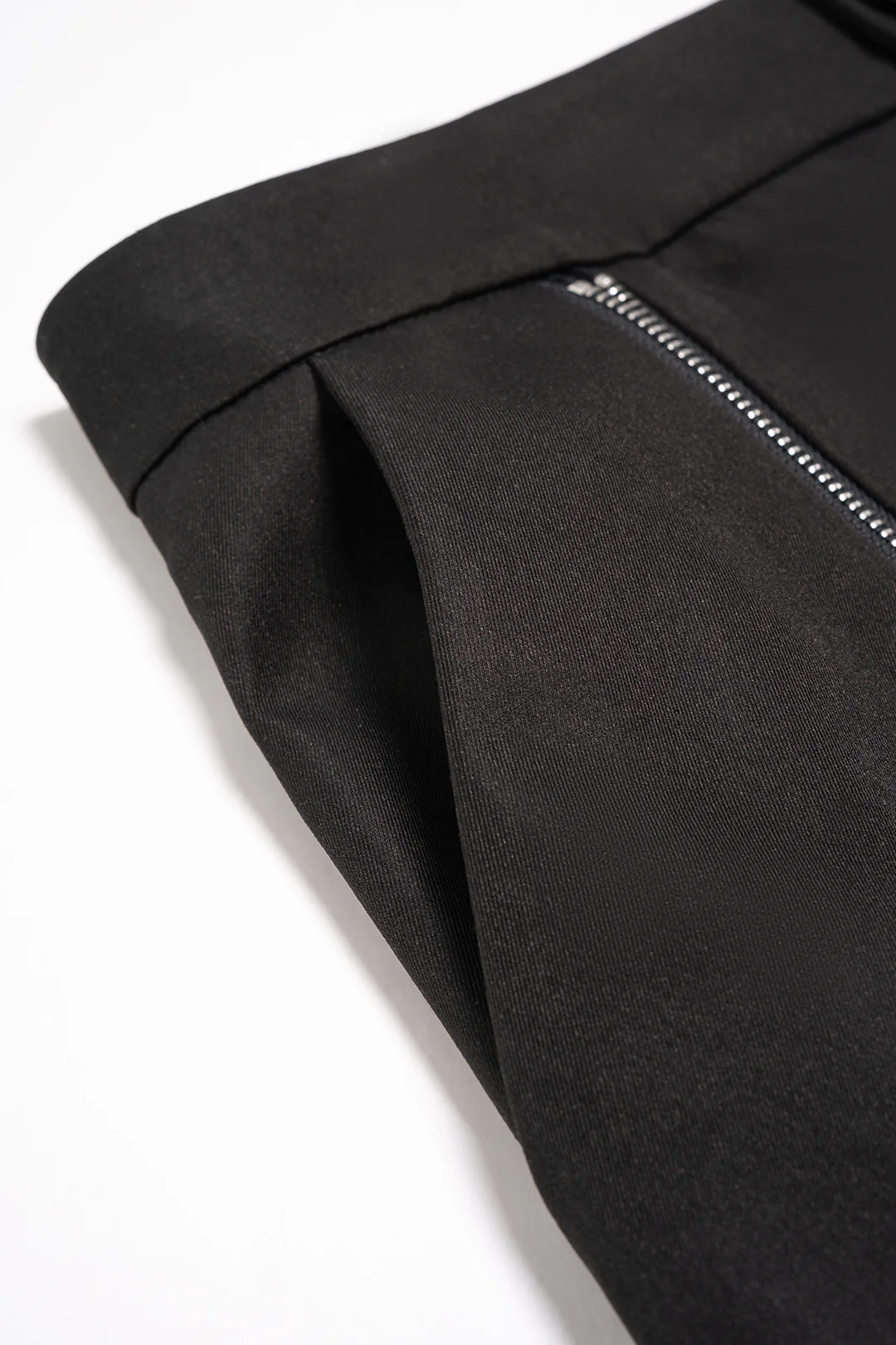 Asymmetrical Zipper Wide Leg Pants - Image 4