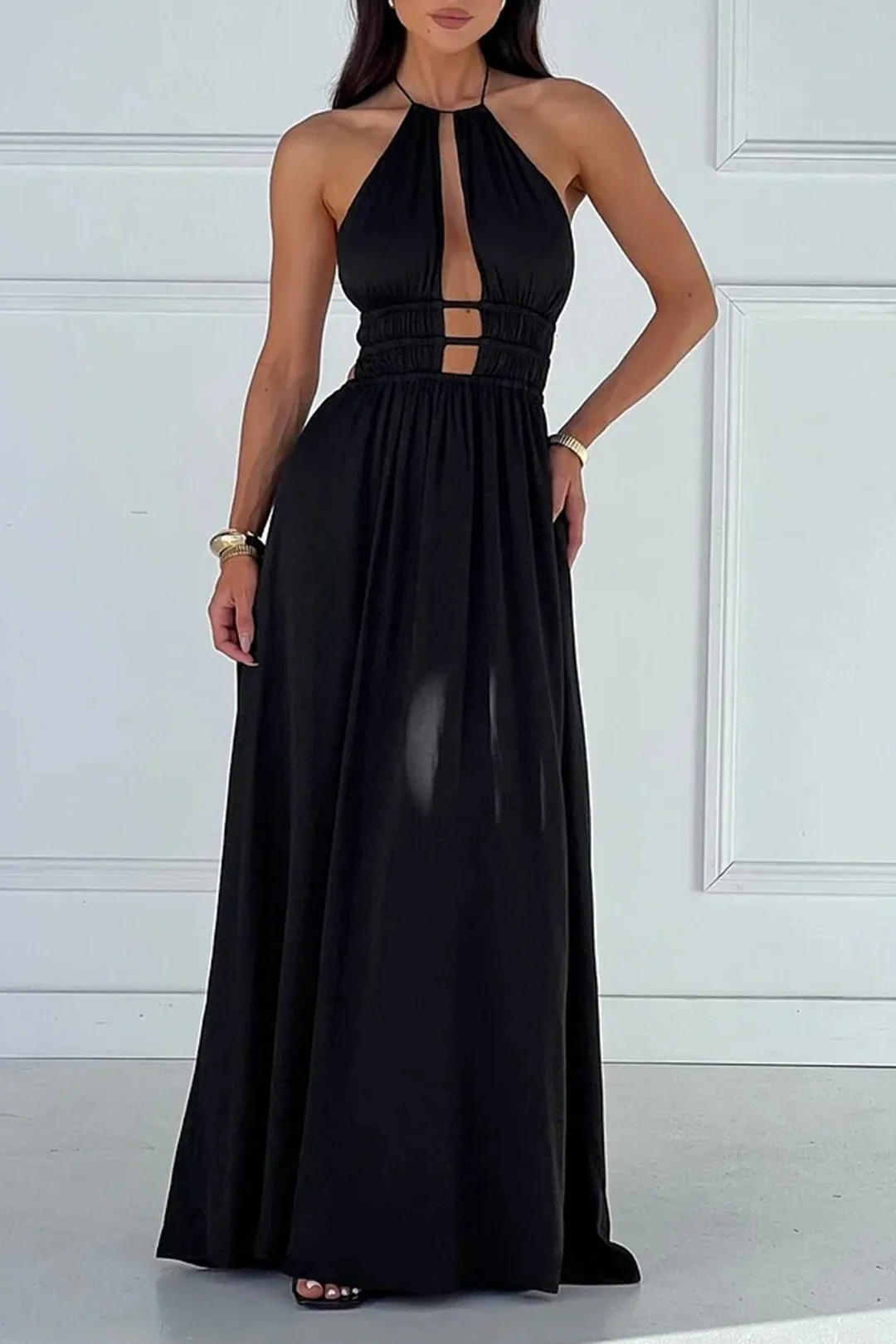 Halter Neck Cut Out Sleeveless Maxi Dress - Image 9