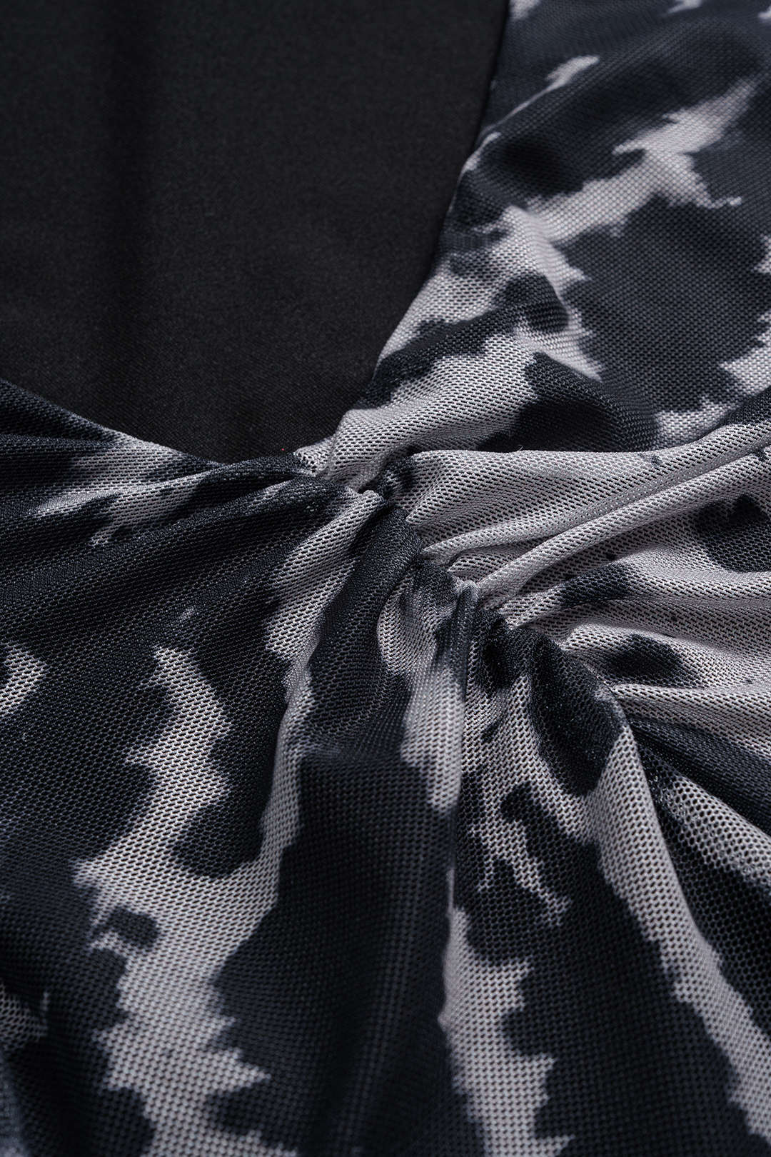 Contrast Print Mesh Ruched Long Sleeve Maxi Dress - Image 3