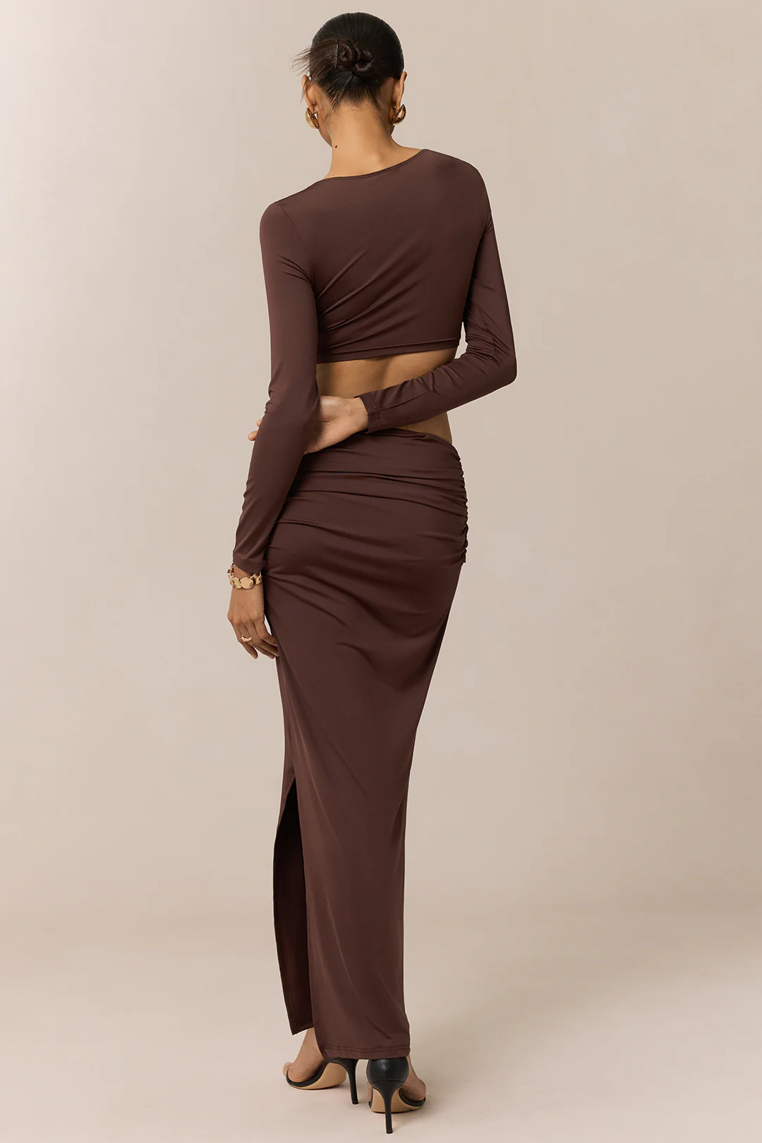 Ruched Round Neck Cut Out Long Sleeve Maxi Dress - Image 2