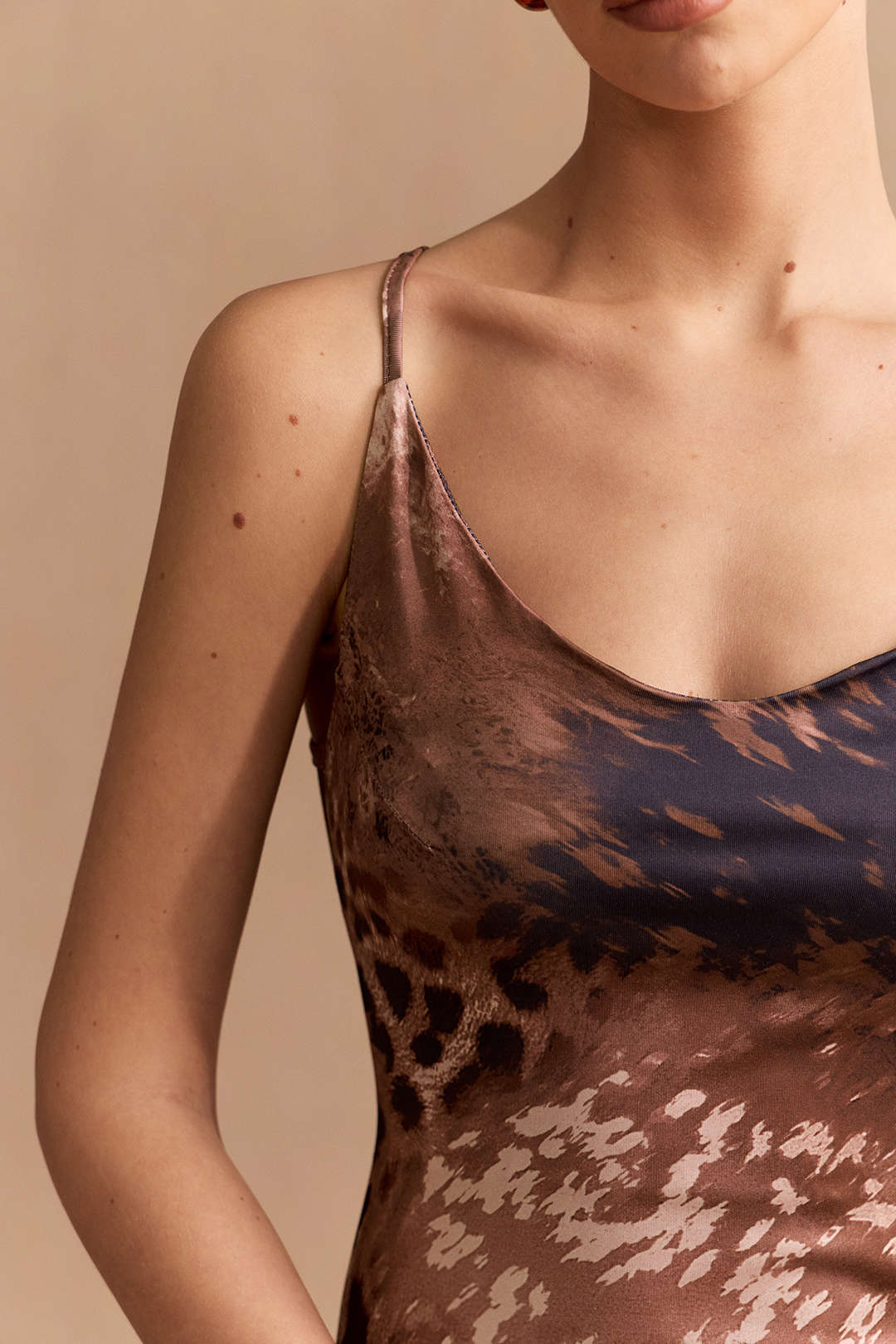 Leopard Print Sleeveless Maxi Dress - Image 4