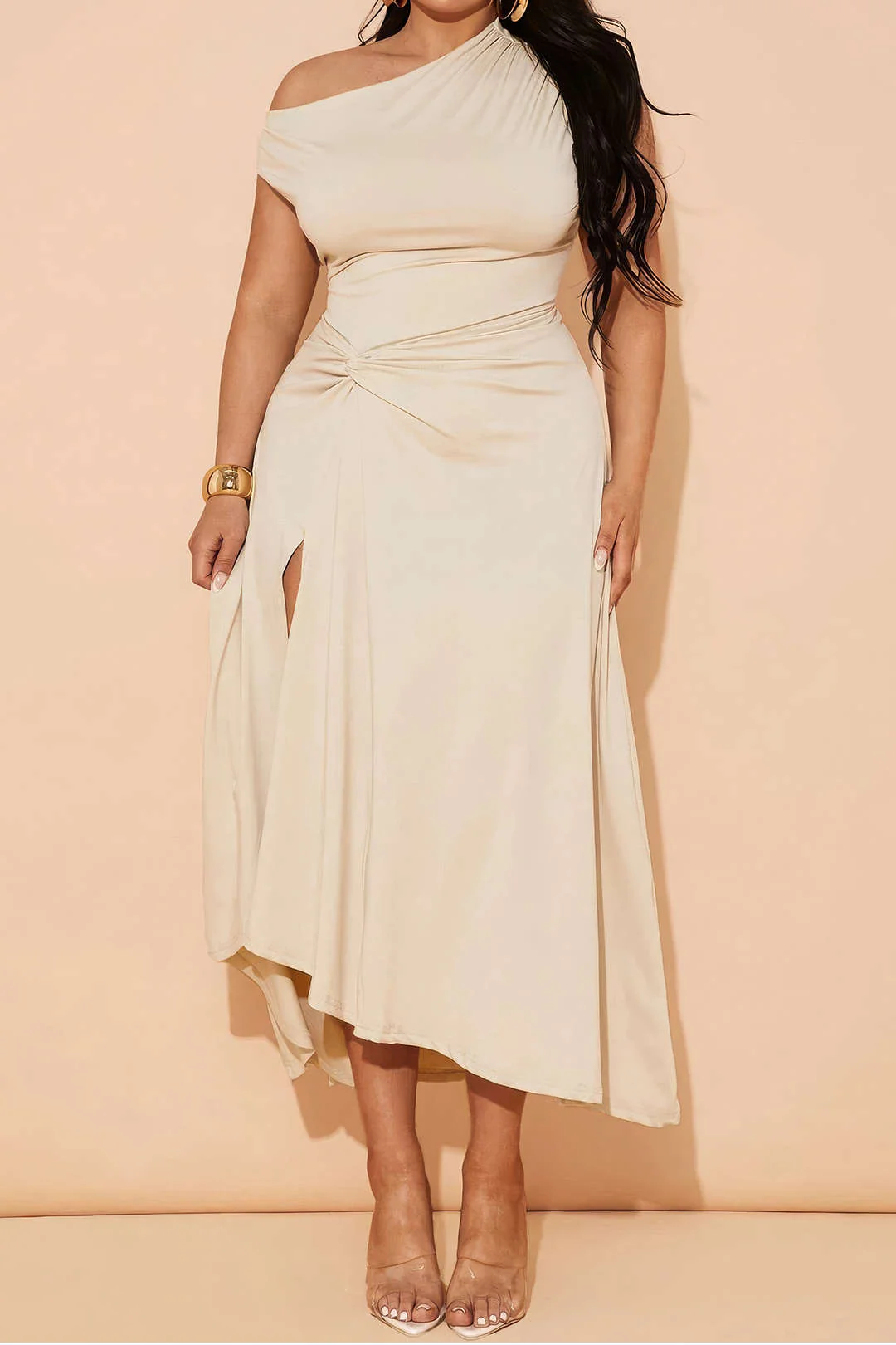 Plus Size Asymmetrical Sleeveless Ruched Midi Dress - Image 2