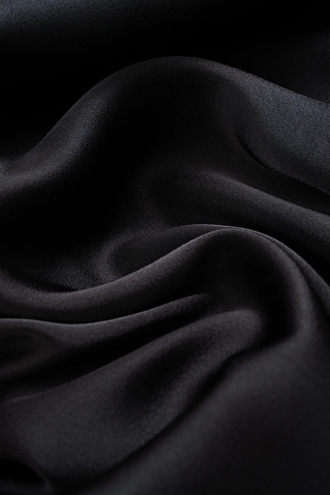 Satin Patchwork Ruched Asymmetrical Sleeveless Maxi Dress - Image 4