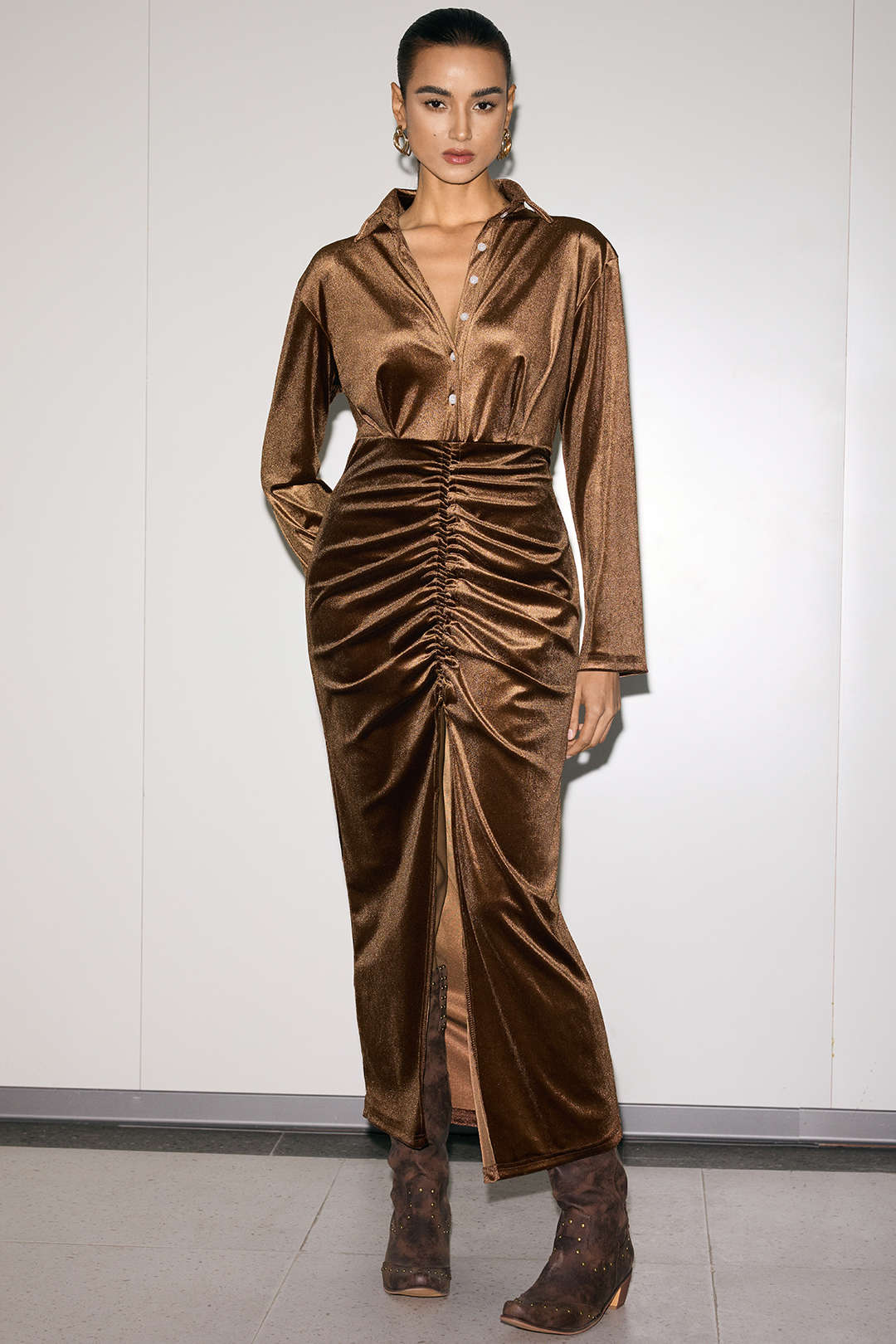 Velvet Ruched Lapel Button Slit Long Sleeve Midi Dress - Image 2