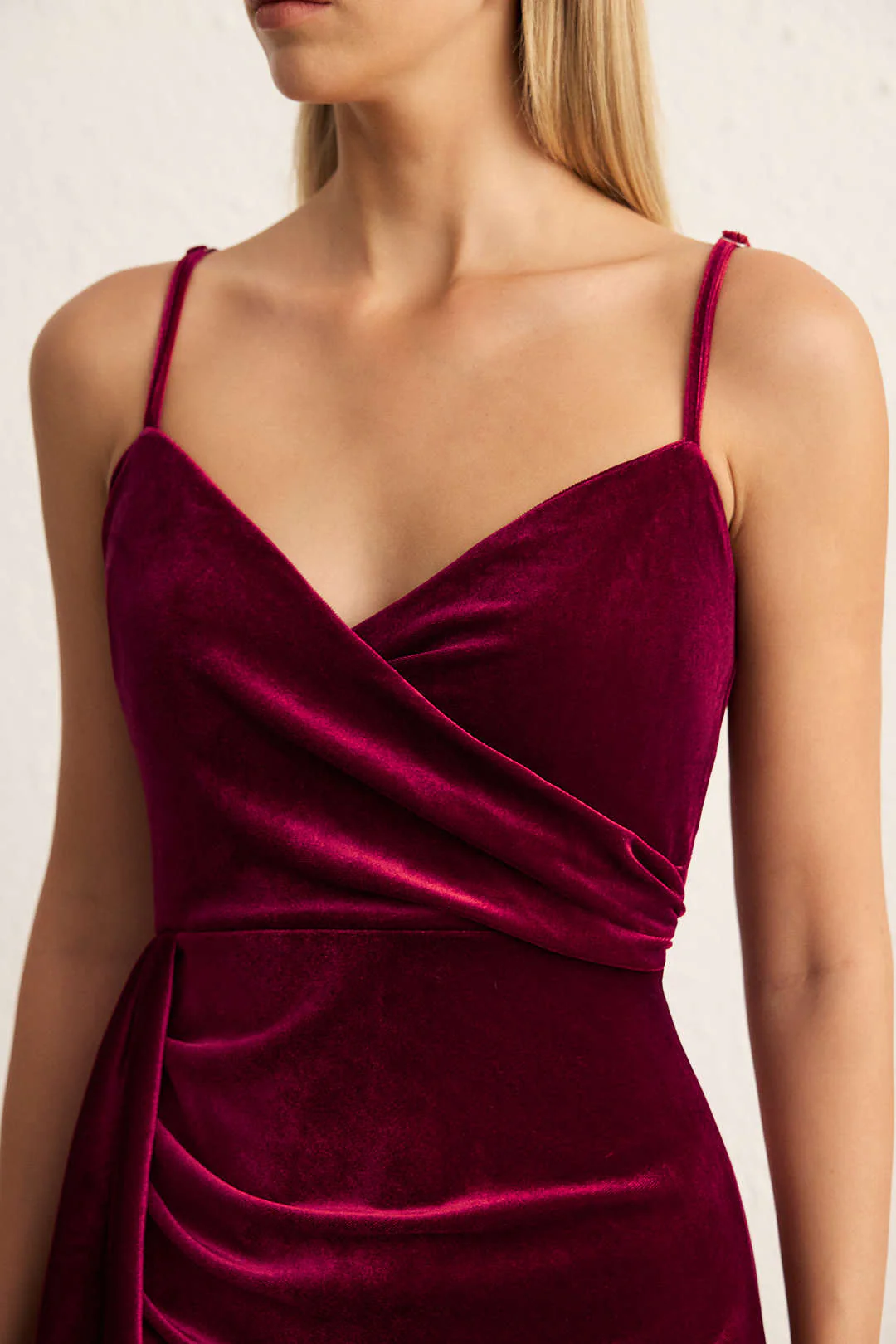 Velvet Ruched Sleeveless Slip Midi Dress - Image 3