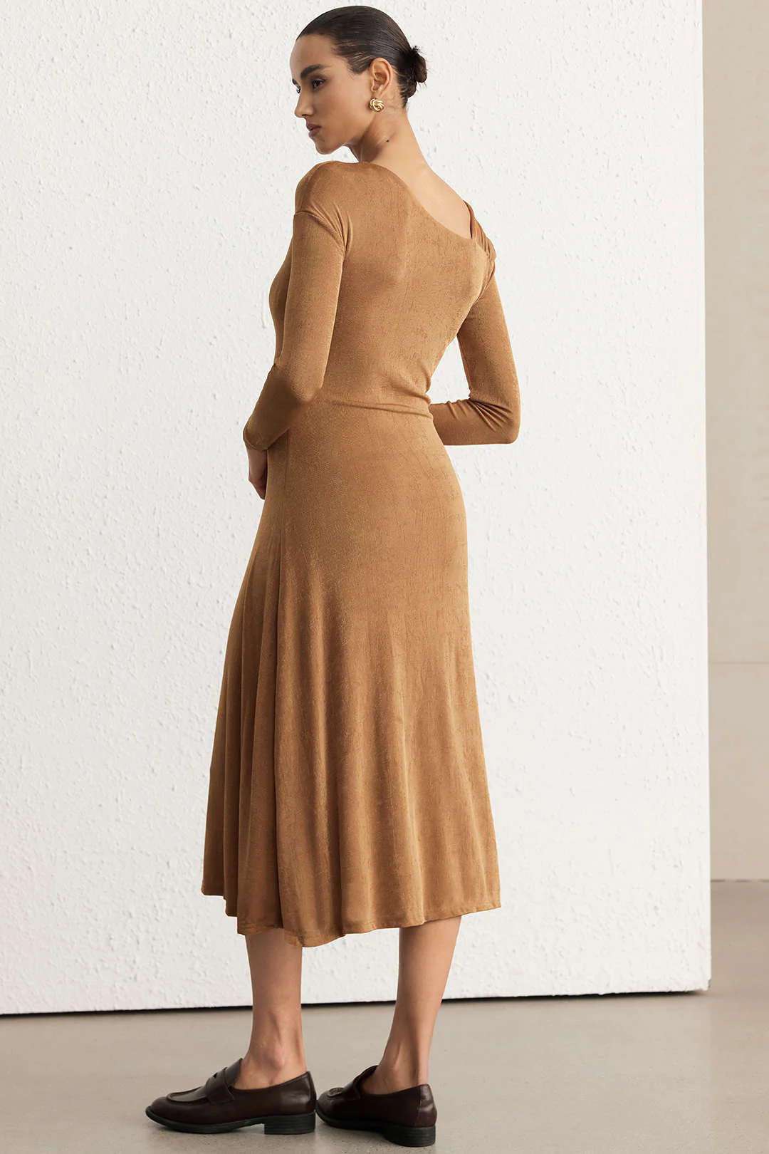 Asymmetrical Neck Long Sleeve Midi Dress - Image 5