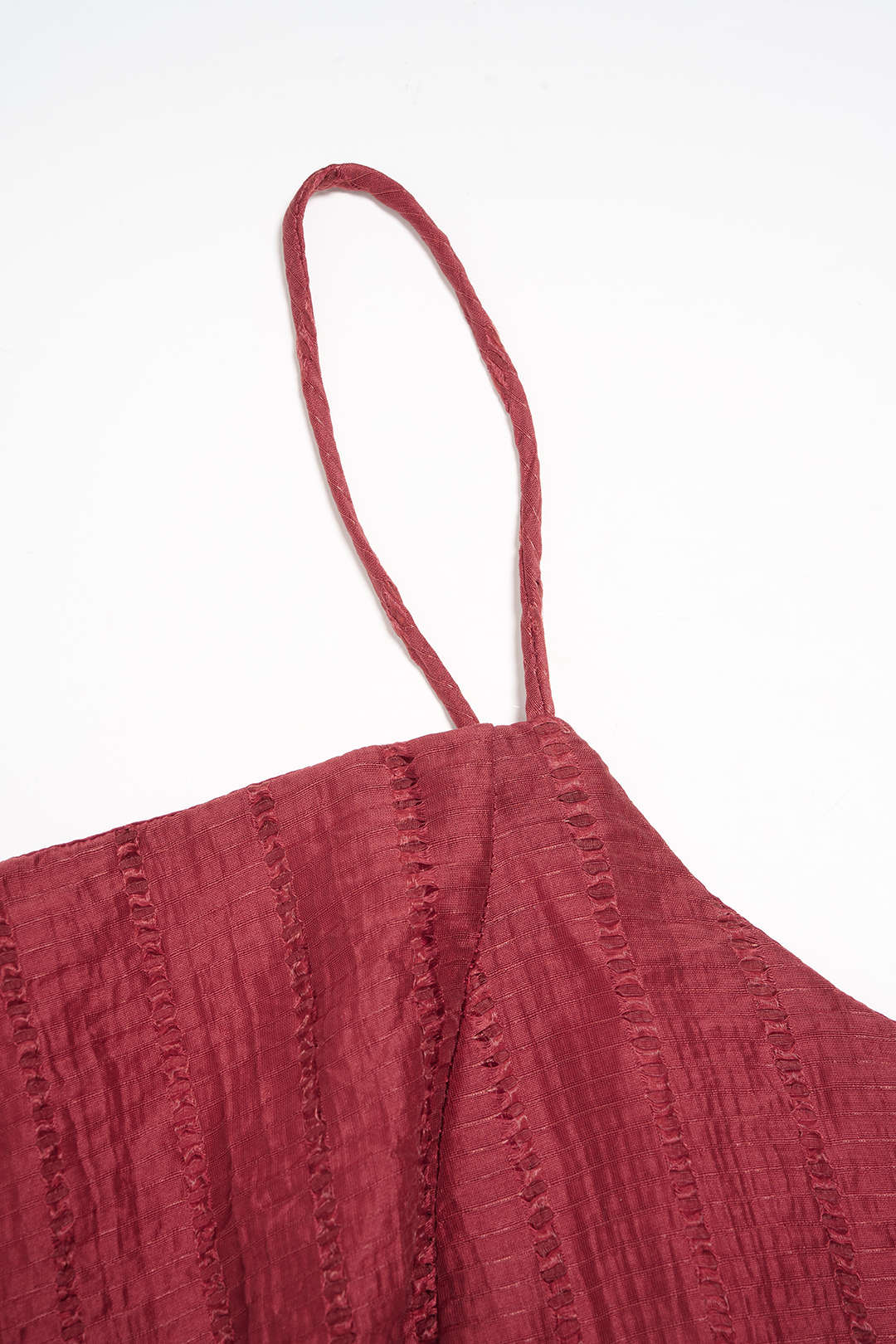 Textured Crossed Backless Smocked Sleeveless Midi Dress - Image 3