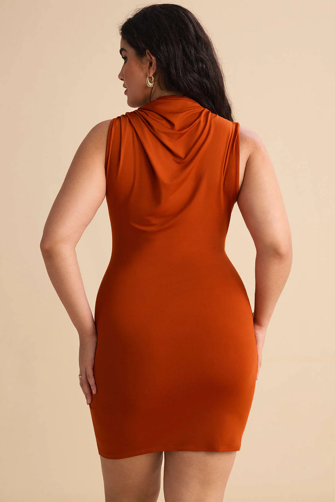 Plus Size Ruched Metallic Decor Sleeveless Mini Dress - Image 10
