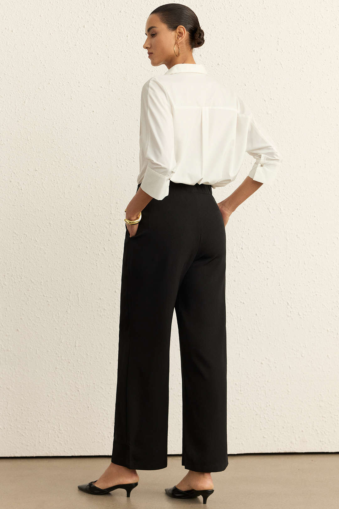 Solid Belted Wide-Leg Pants - Image 7