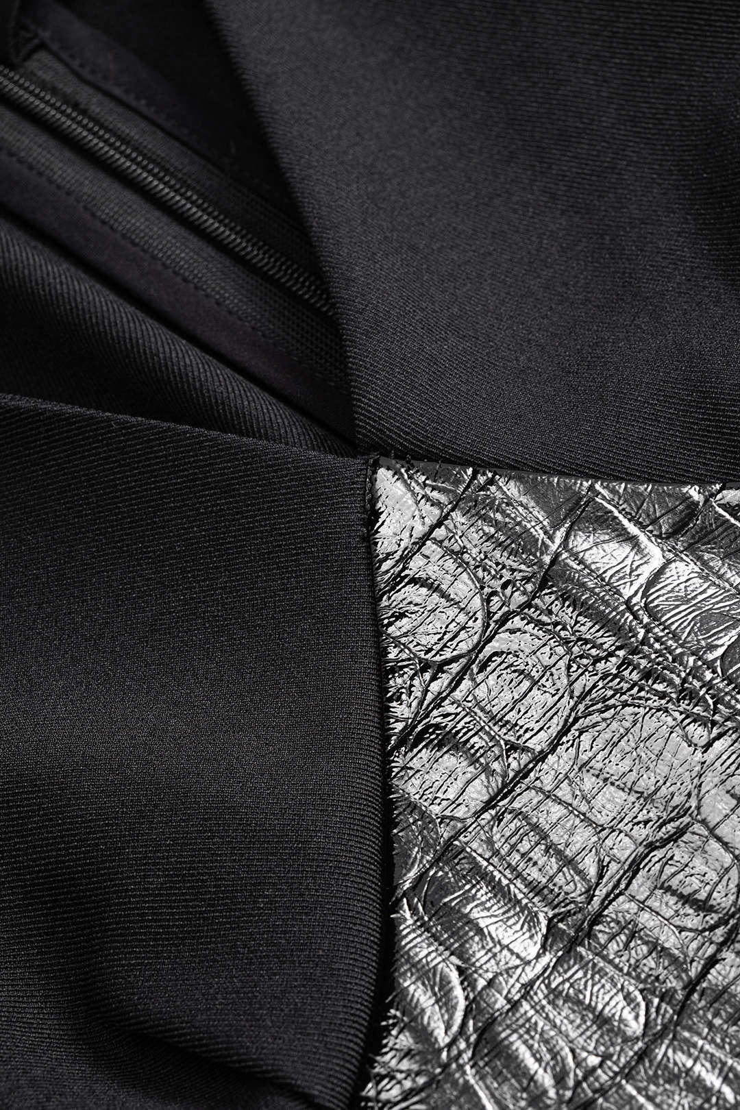 Crocodile Print Faux Leather Patchwork Long Sleeve Maxi Dress - Image 3