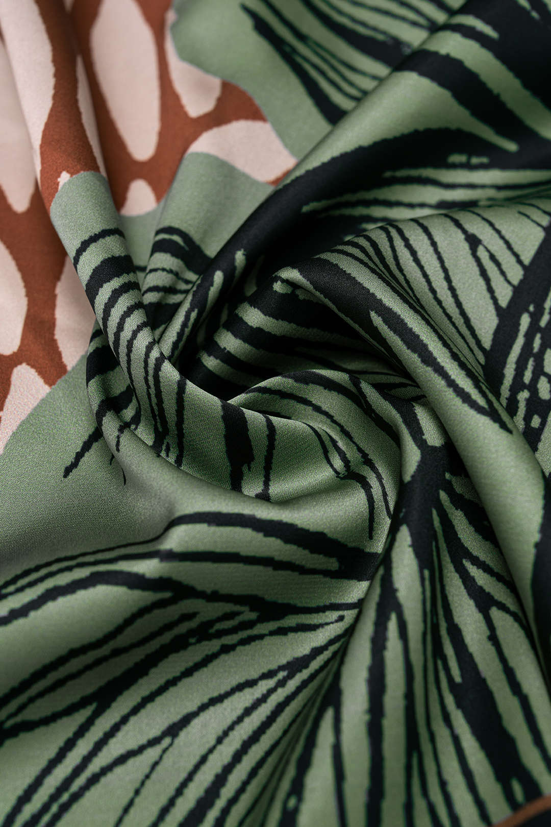 Leaves Print Satin Halter Neck Tie Back Backless Sleeveless Mini Dress - Image 5