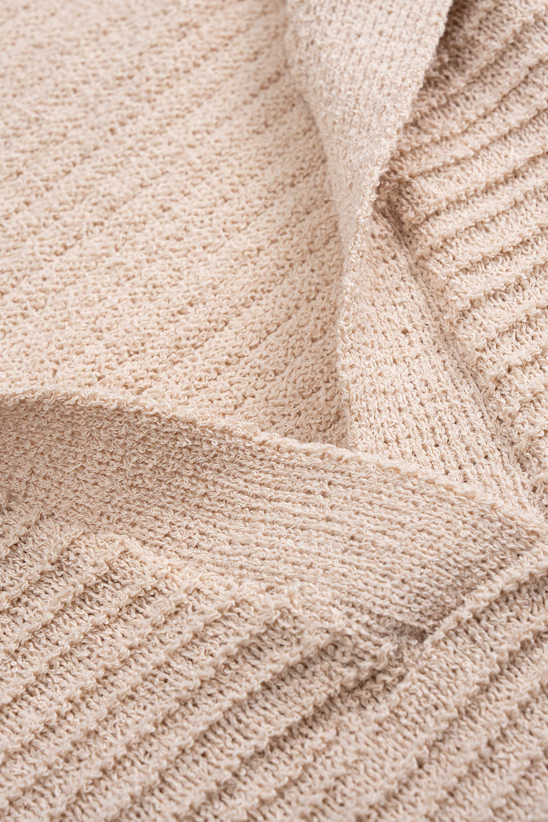 Knit Texture Long-Sleeve Top And Pocket Shorts Set - Image 3